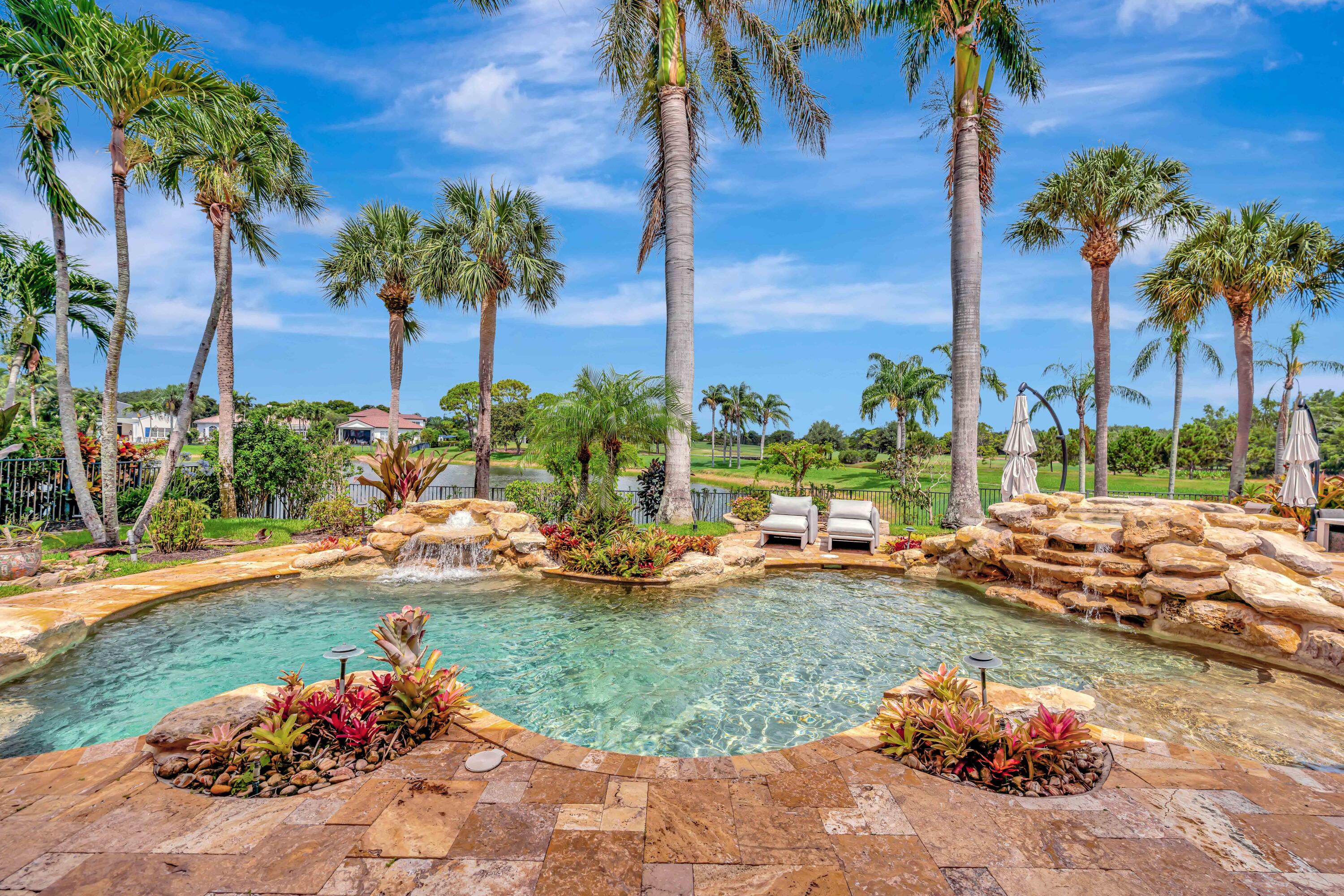 186 Golf Village, Jupiter FL 33458