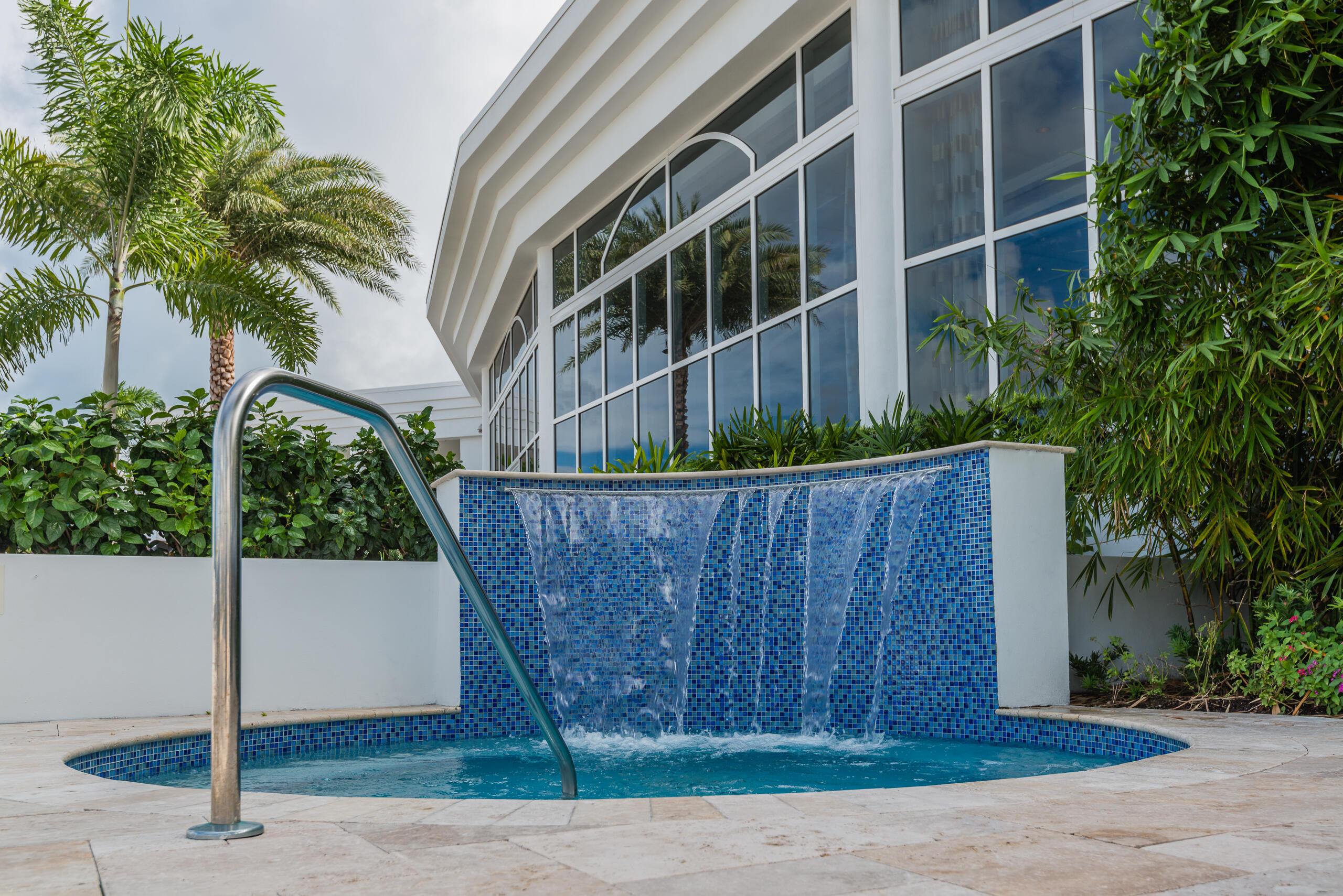 186 Golf Village, Jupiter FL 33458