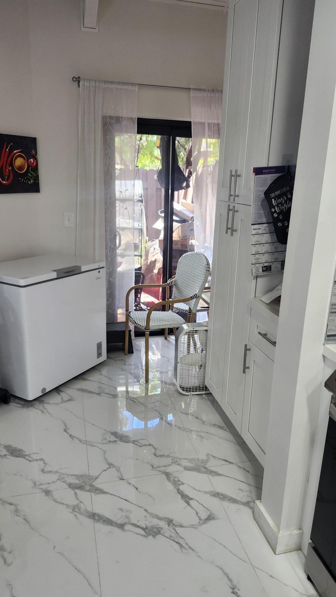 532 Briarwood #2-48, Hollywood FL 33024