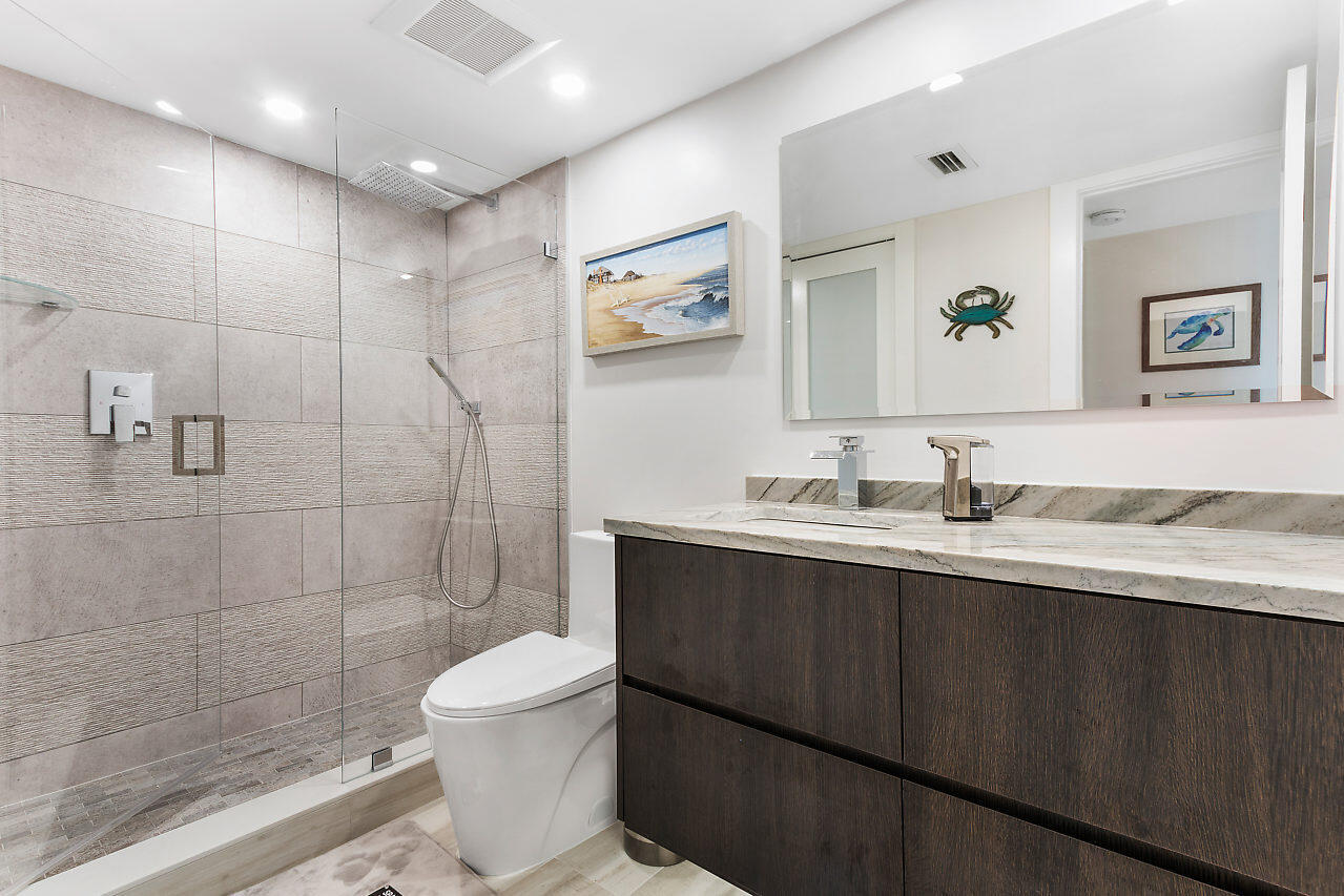 1160 Hillsboro Mile #305, Hillsboro Beach FL 33062