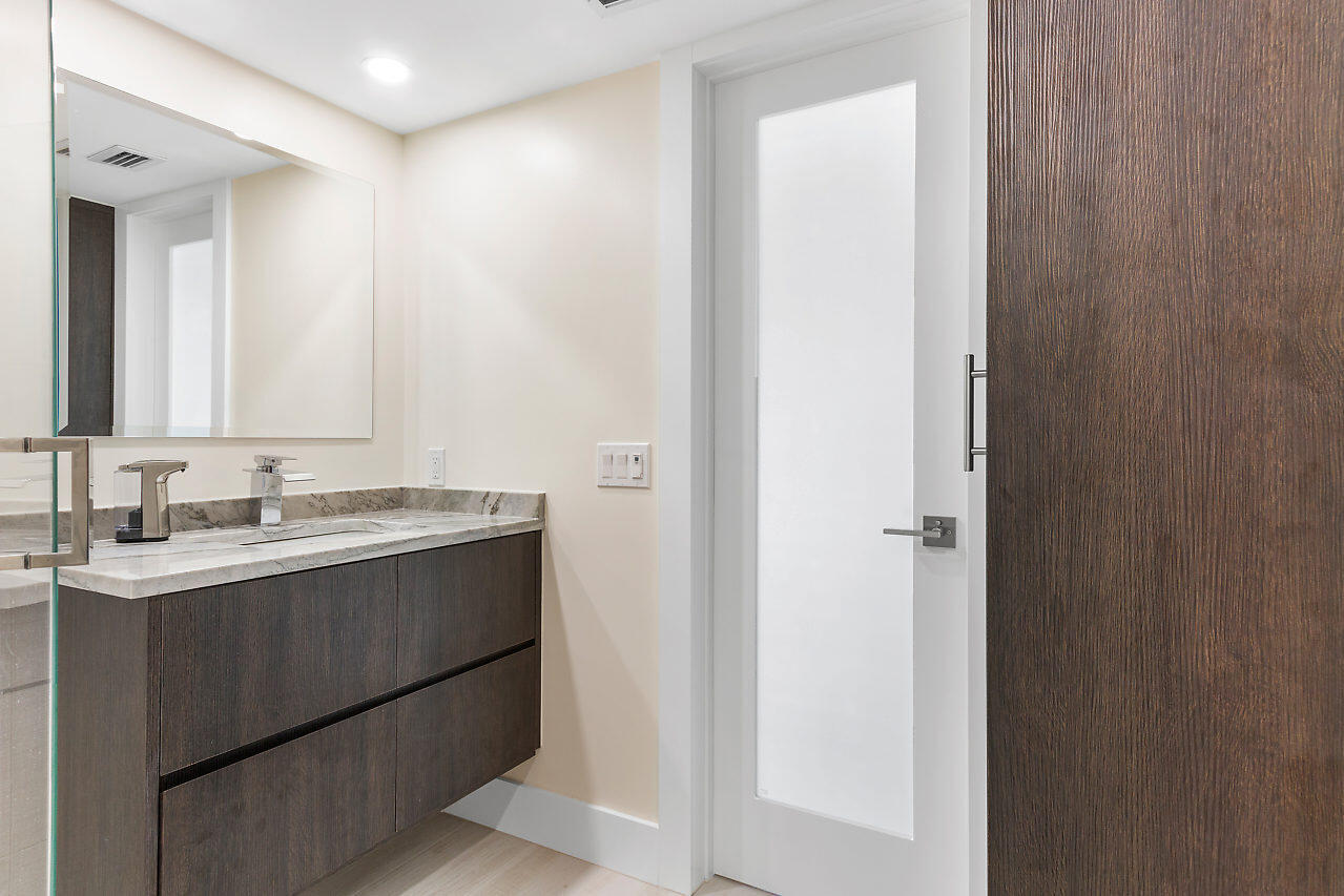 1160 Hillsboro Mile #305, Hillsboro Beach FL 33062