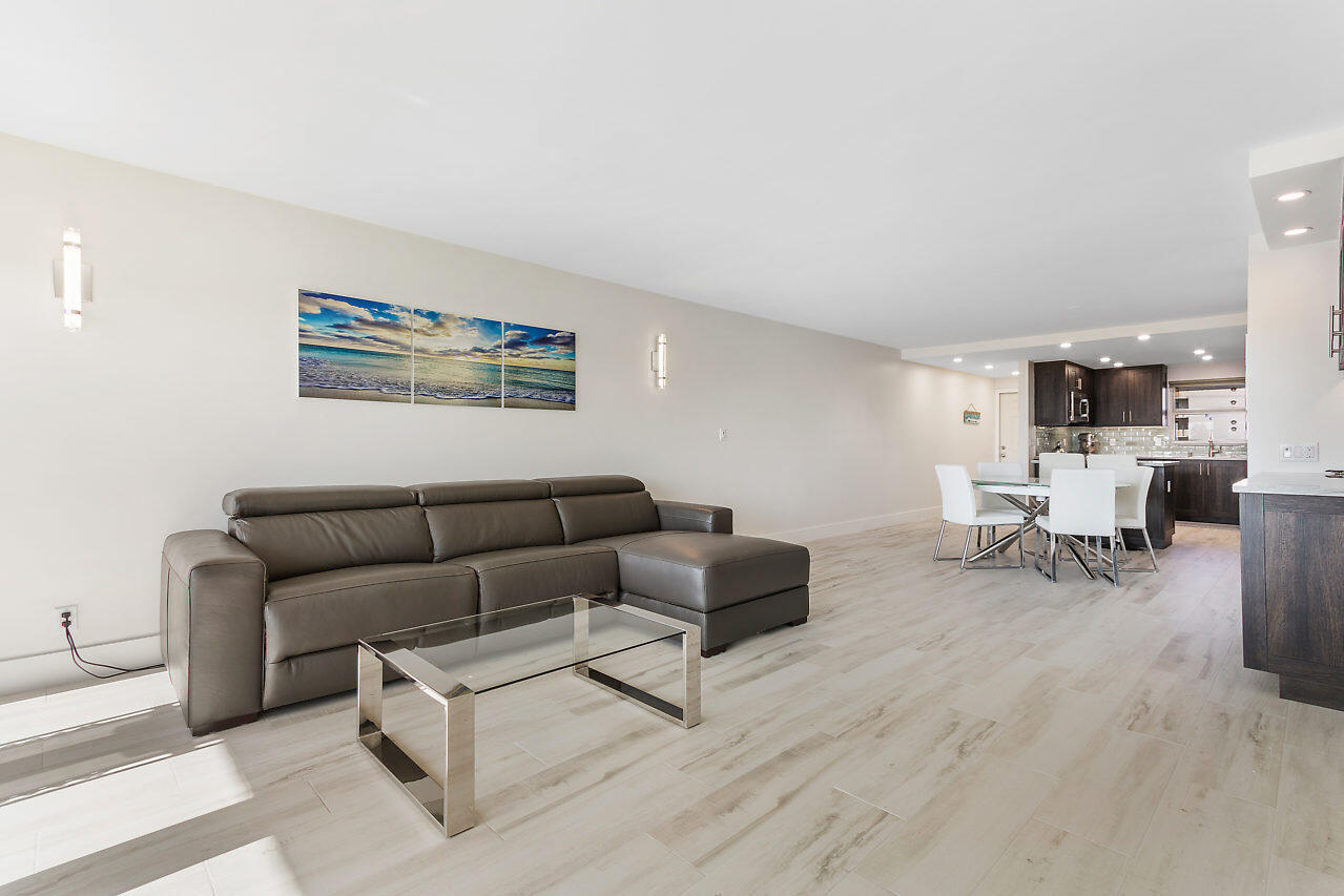 1160 Hillsboro Mile #305, Hillsboro Beach FL 33062