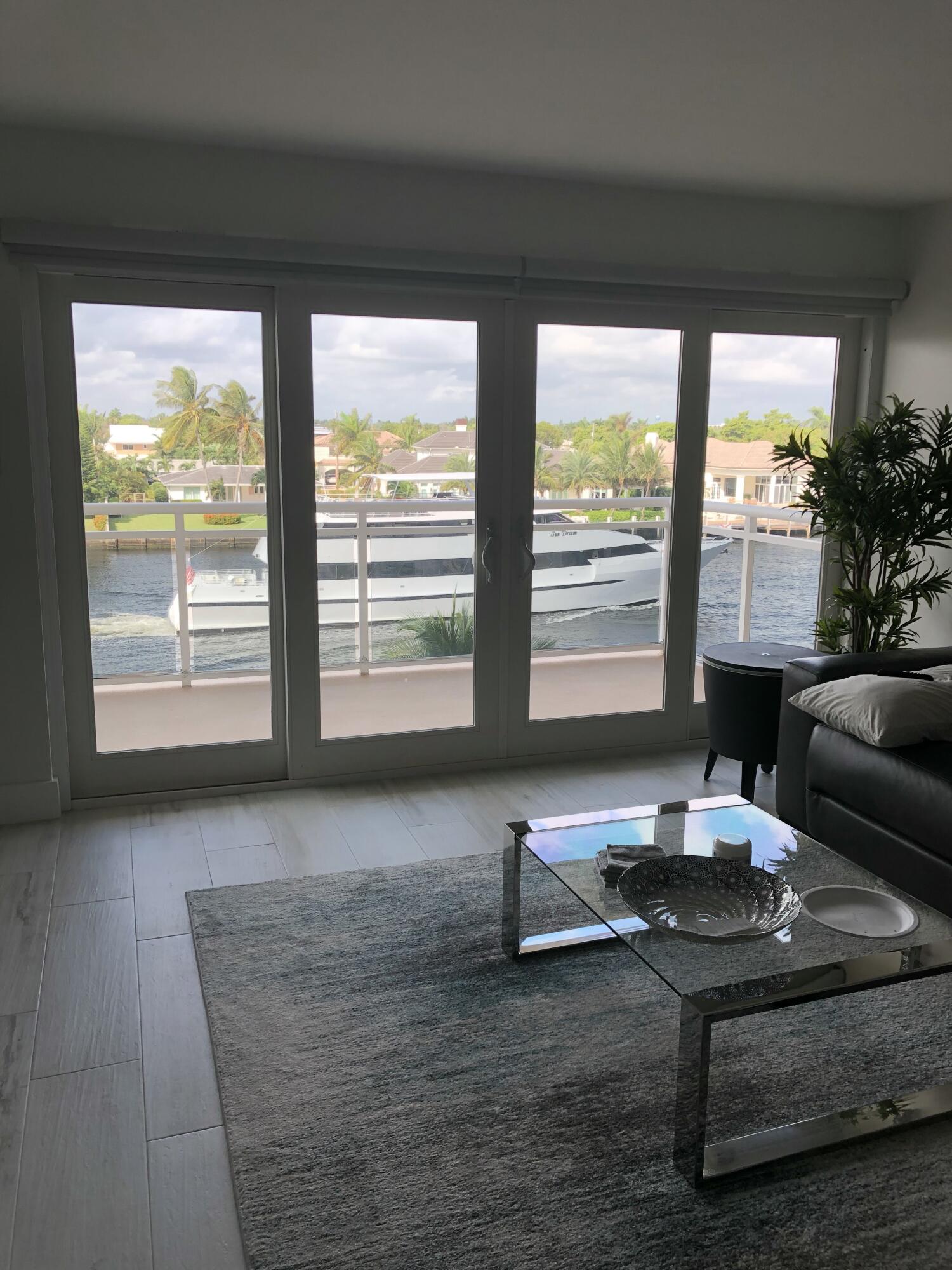 1160 Hillsboro Mile #305, Hillsboro Beach FL 33062
