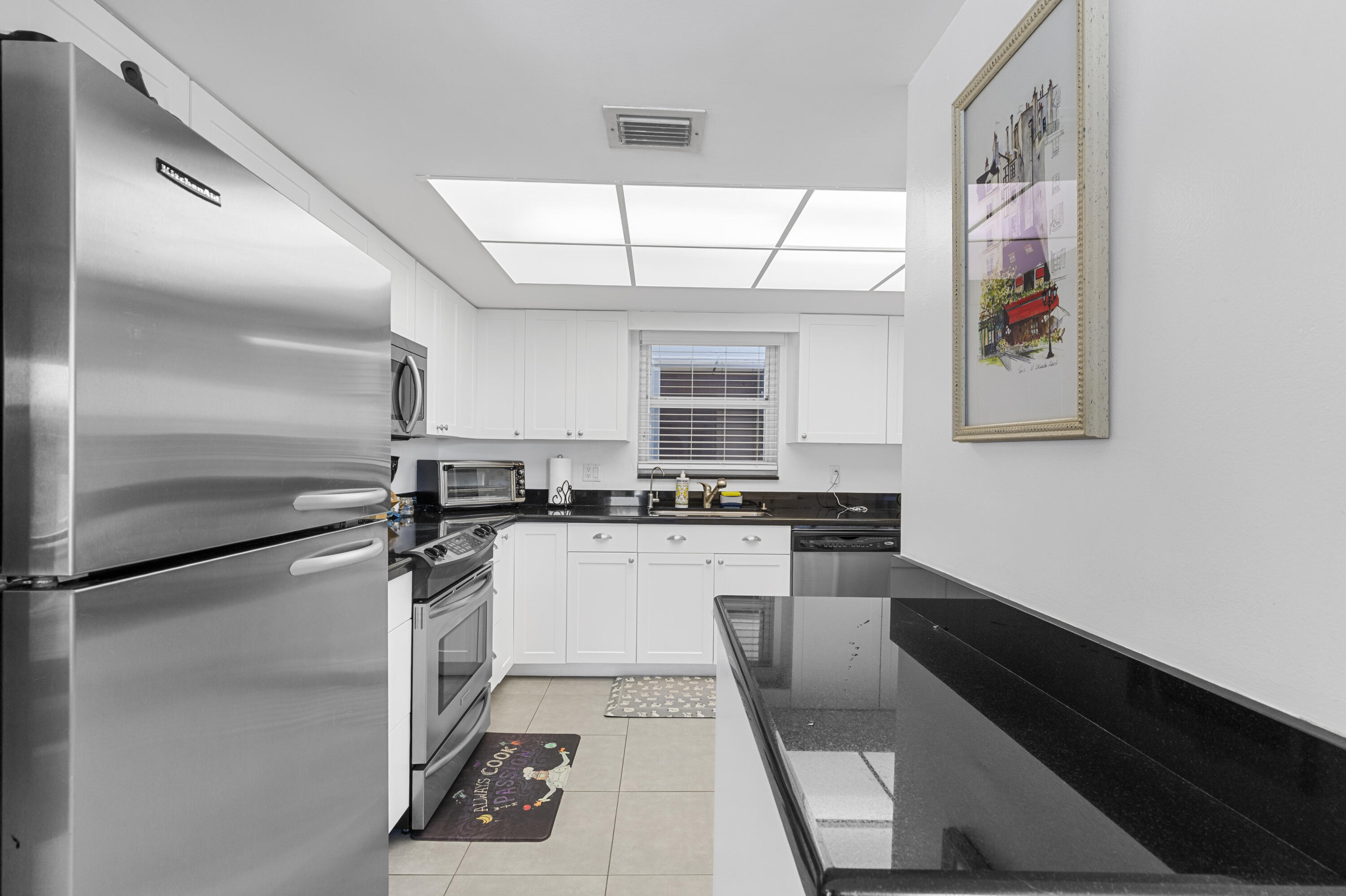 1212 SE 2nd #303, Fort Lauderdale FL 33301