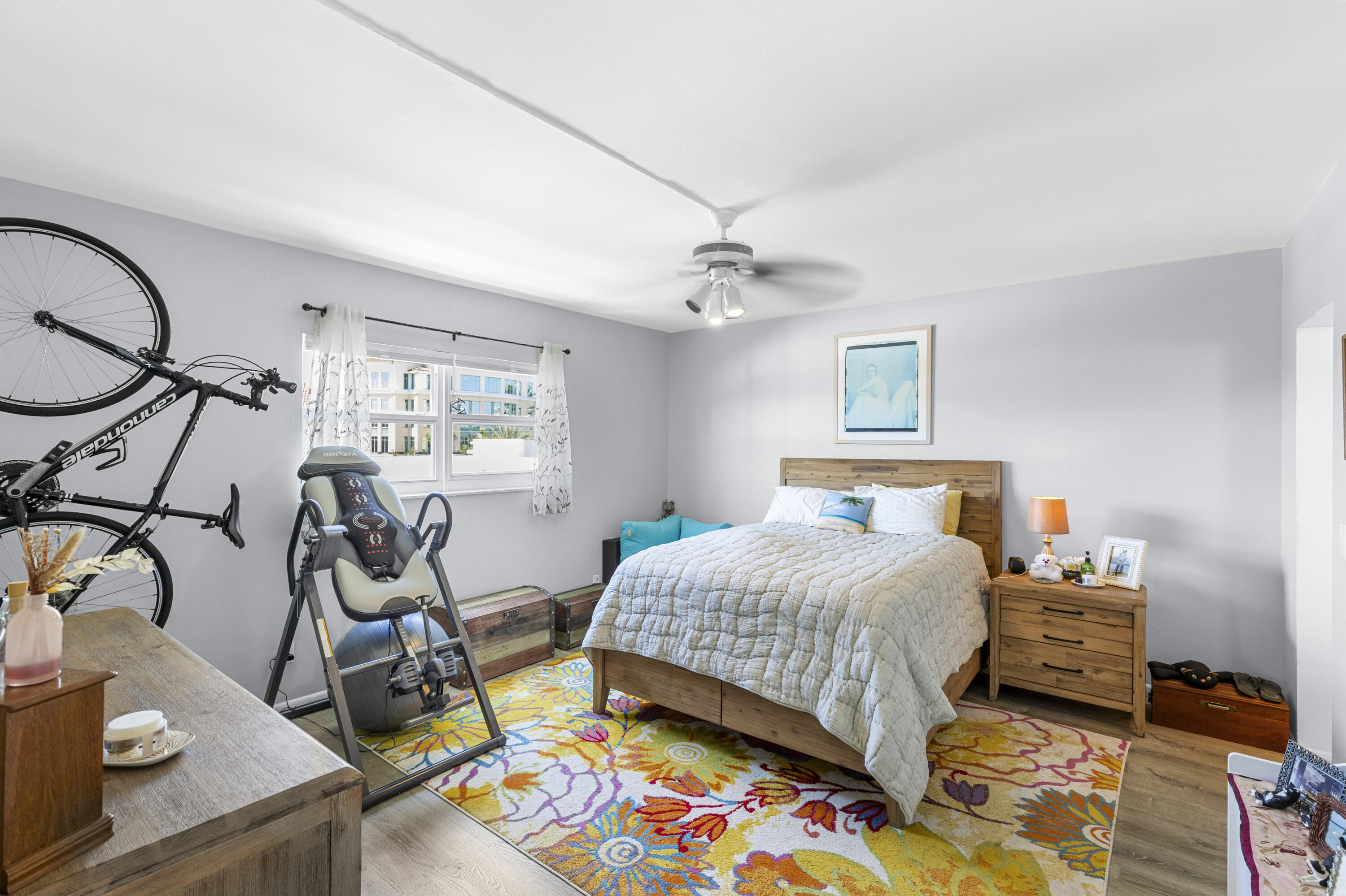 1212 SE 2nd #303, Fort Lauderdale FL 33301