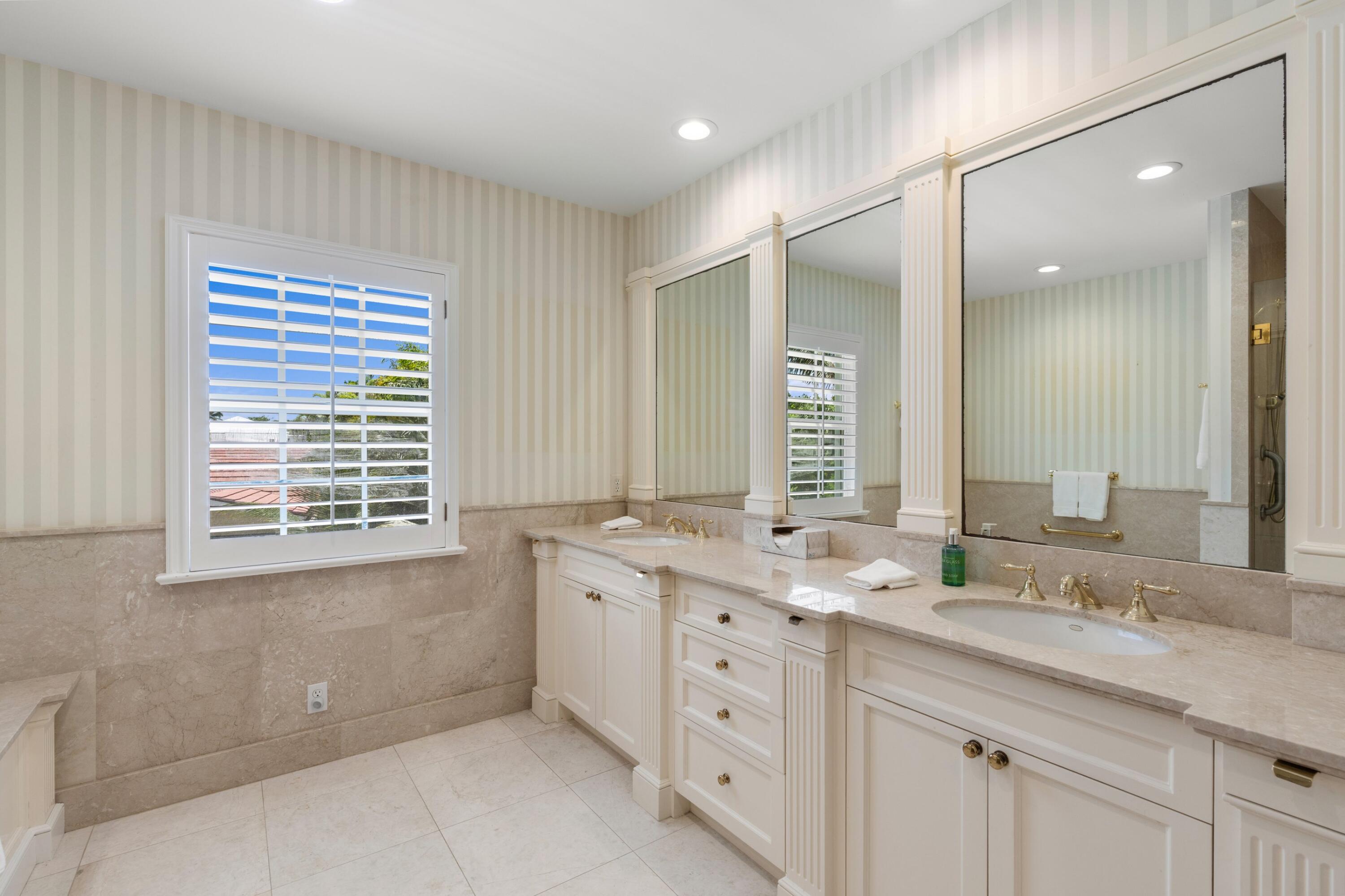 1554 N Ocean, Palm Beach FL 33480