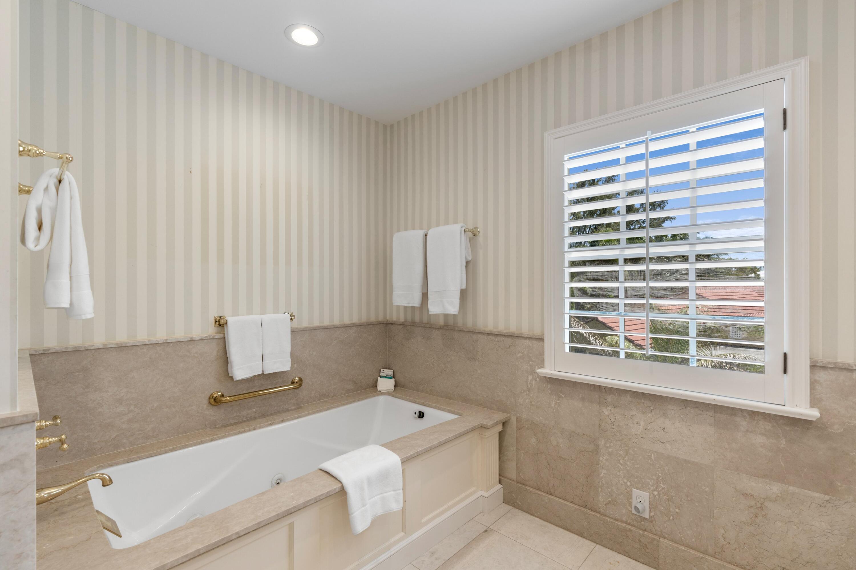 1554 N Ocean, Palm Beach FL 33480