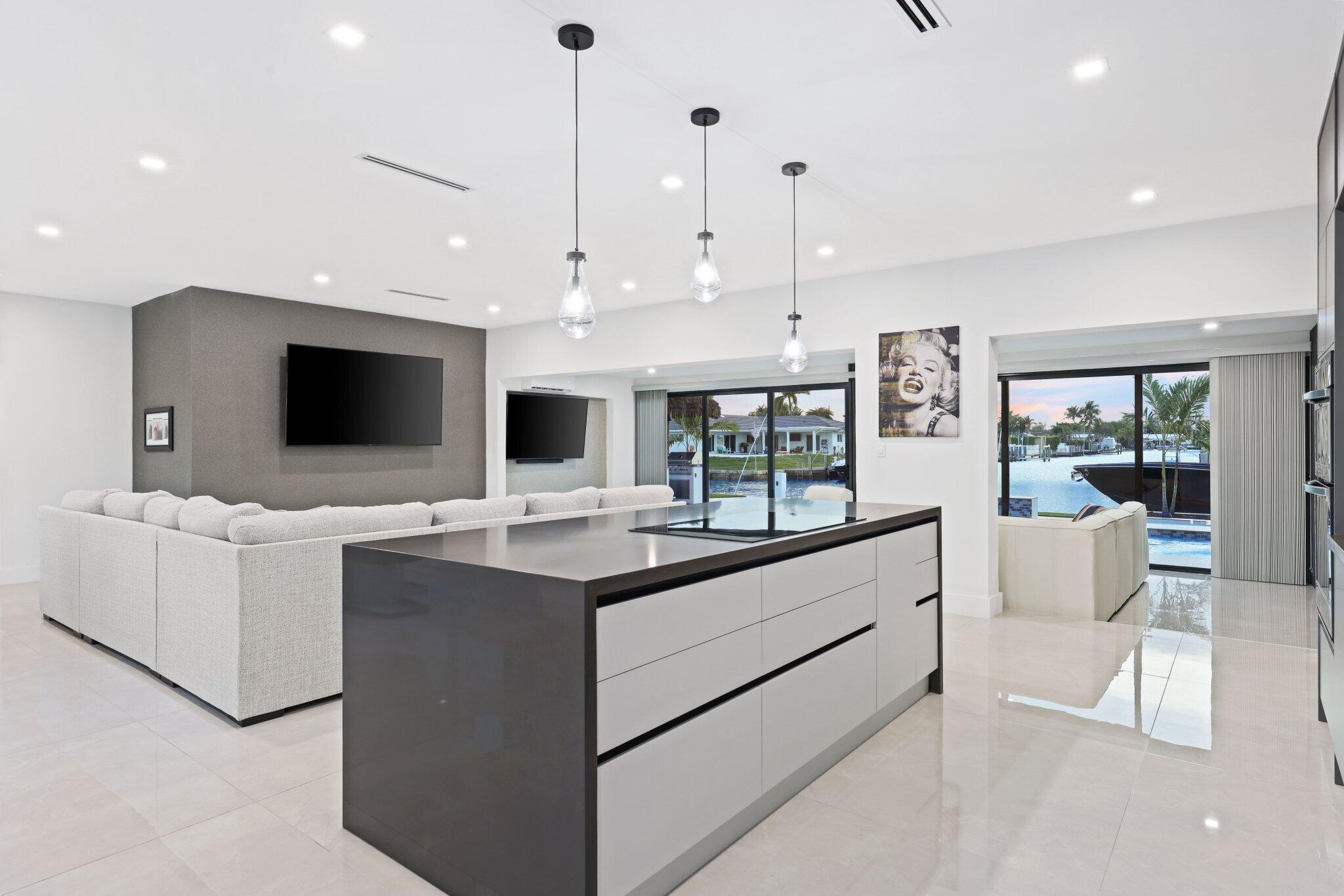 5641 Bayview, Fort Lauderdale FL 33308
