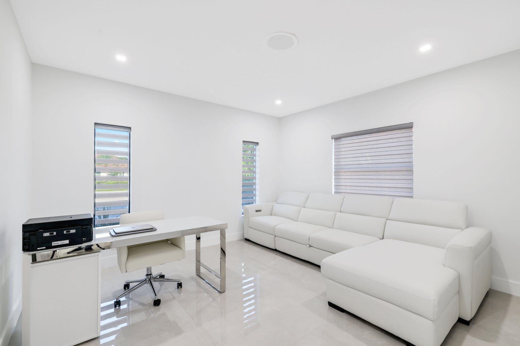 5641 Bayview, Fort Lauderdale FL 33308