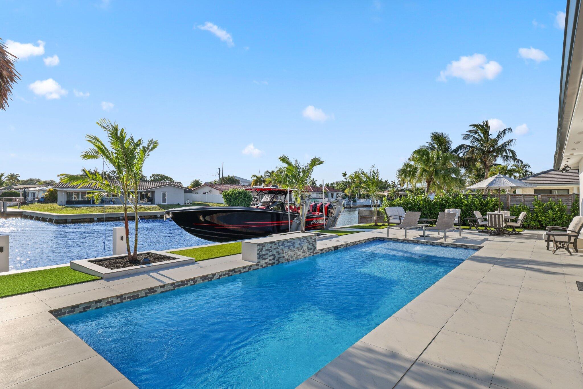 5641 Bayview, Fort Lauderdale FL 33308
