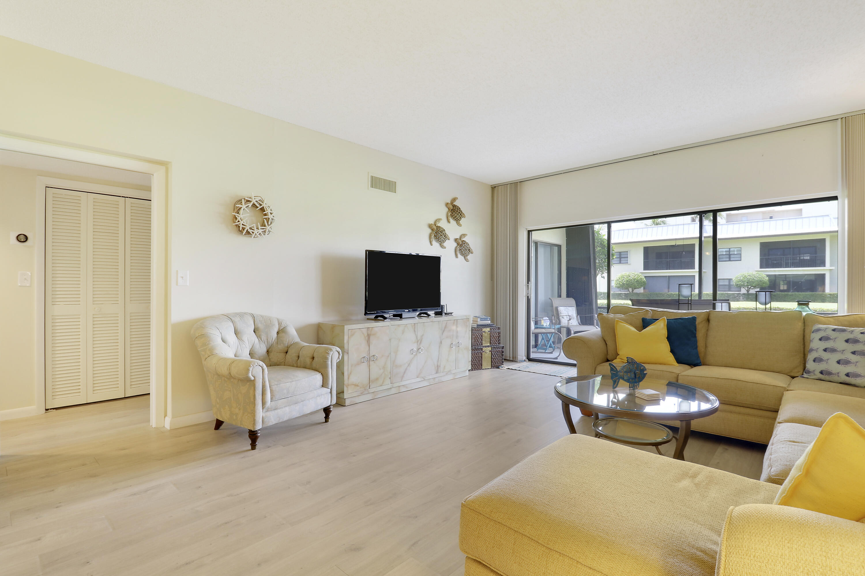 275 S Beach, Tequesta FL 33469