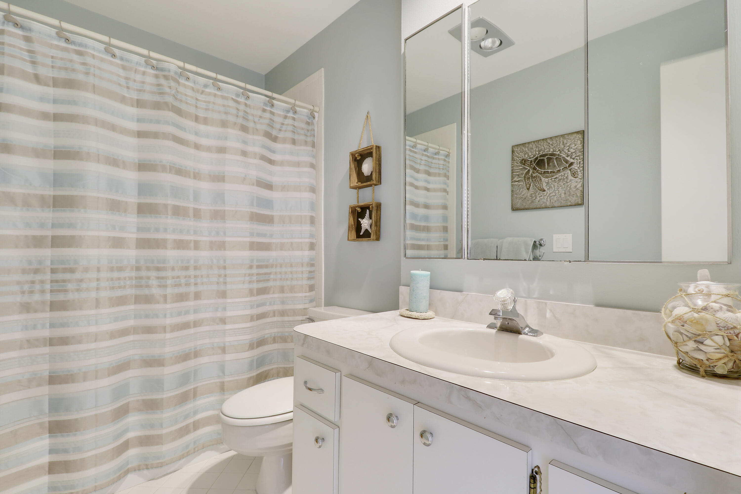 275 S Beach, Tequesta FL 33469