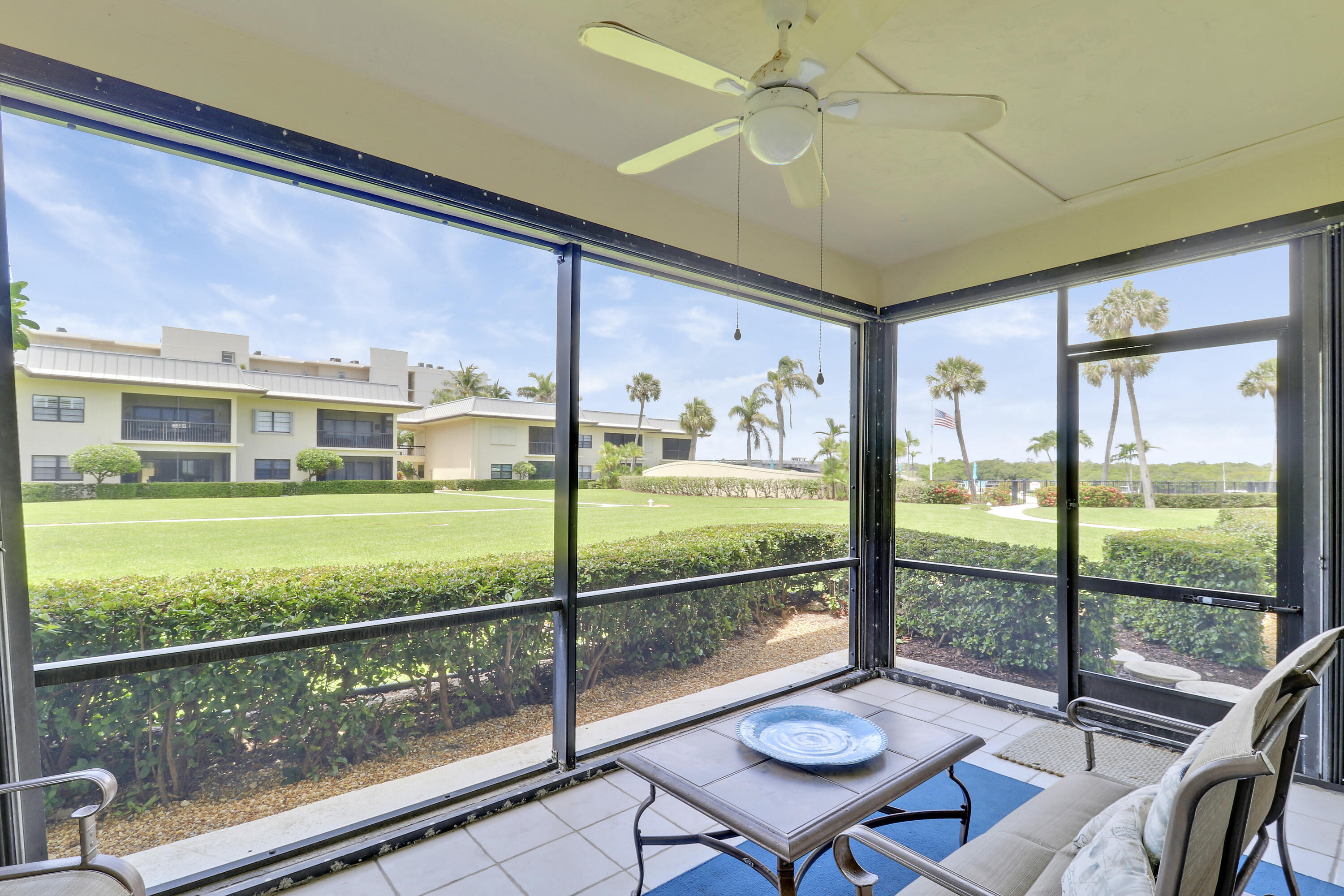 275 S Beach, Tequesta FL 33469
