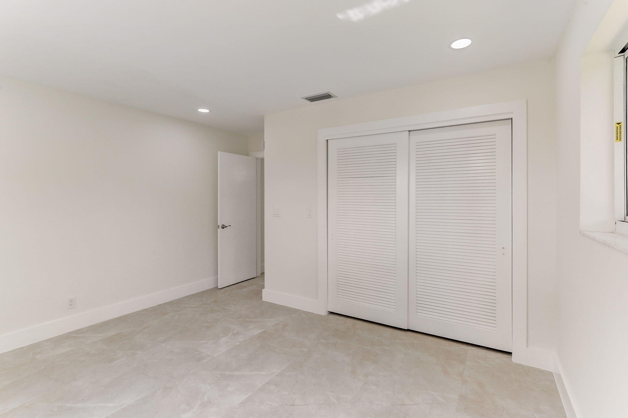 5591 NE 29th, Fort Lauderdale FL 33308