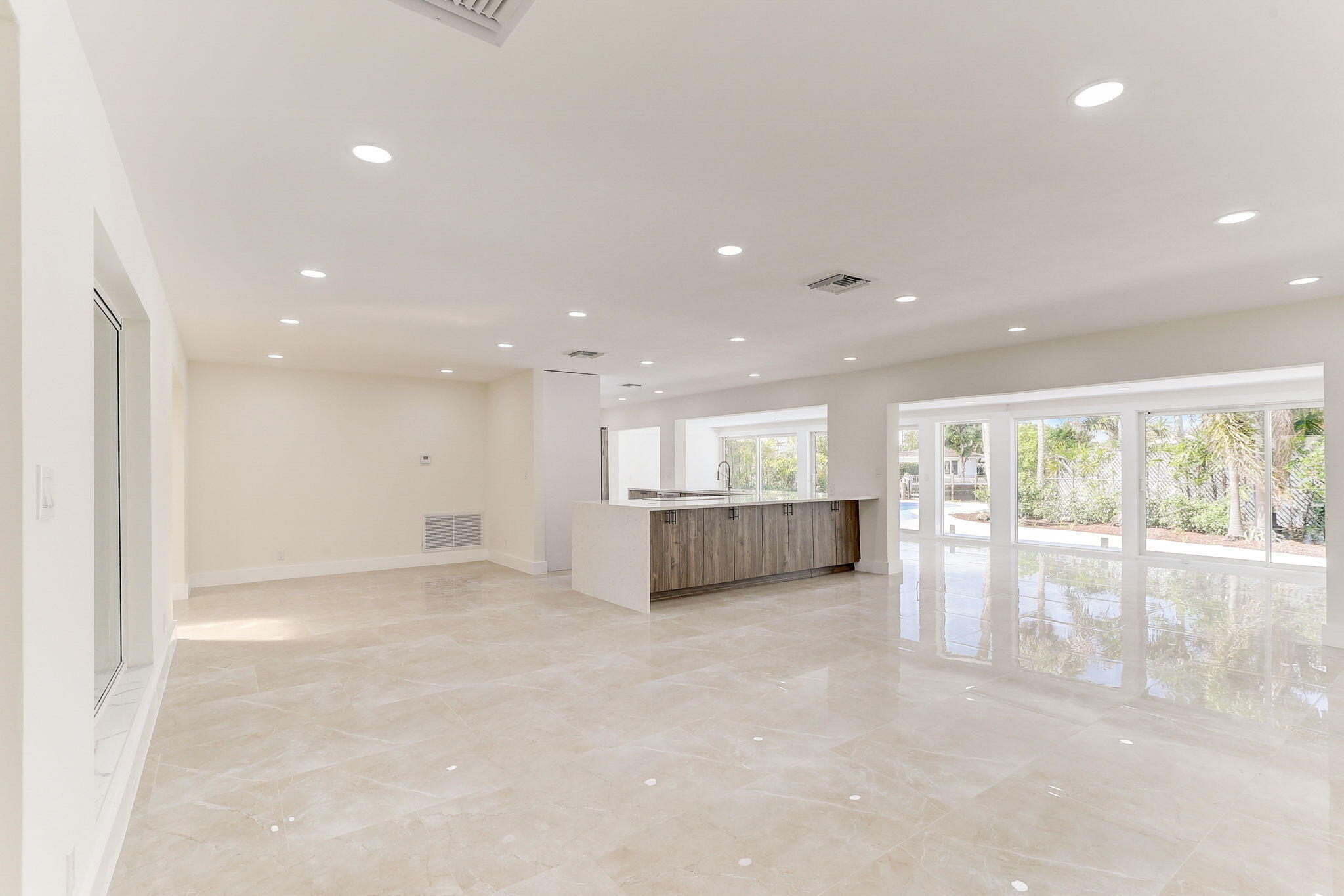 5591 NE 29th, Fort Lauderdale FL 33308