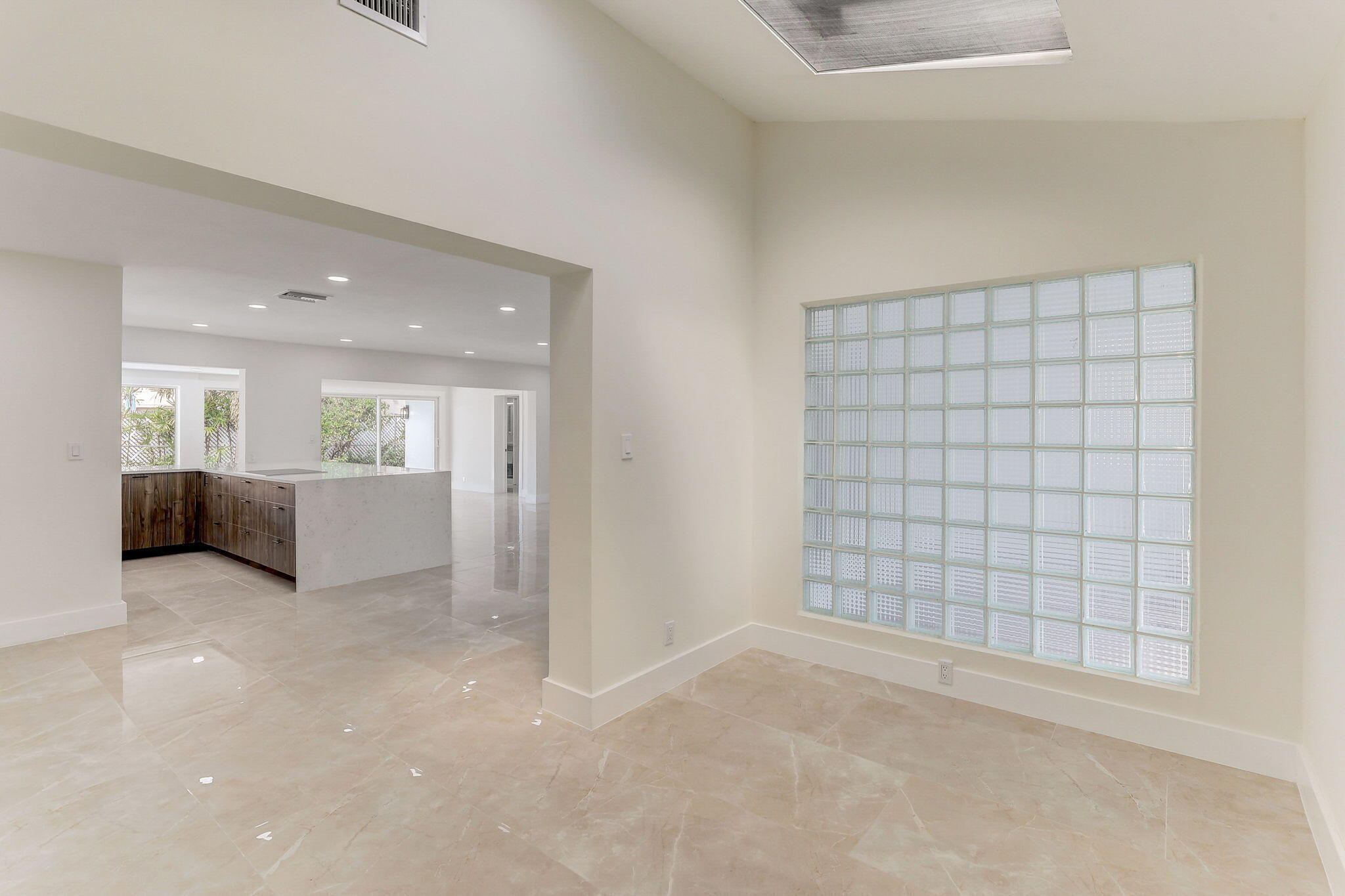 5591 NE 29th, Fort Lauderdale FL 33308