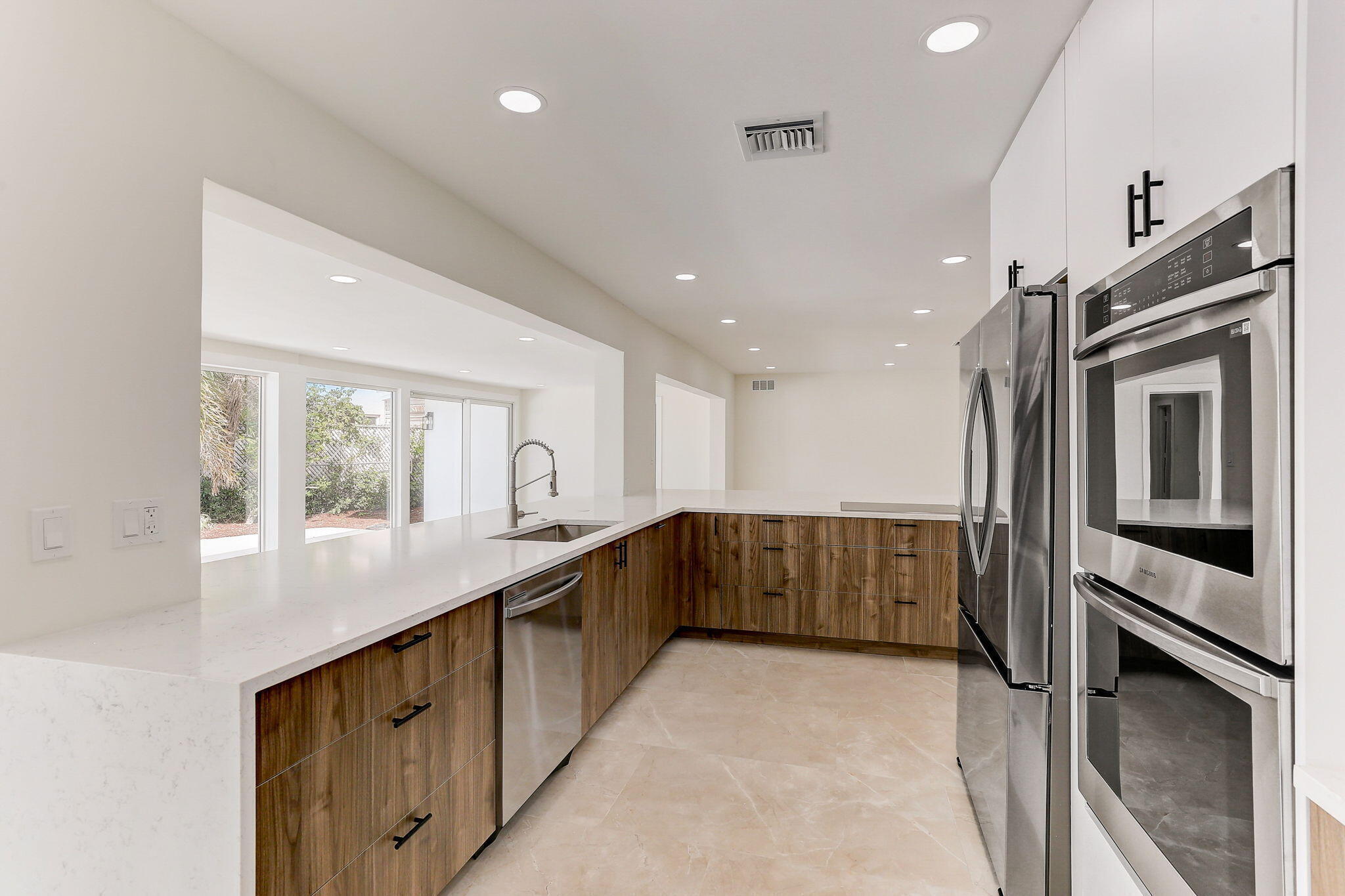 5591 NE 29th, Fort Lauderdale FL 33308