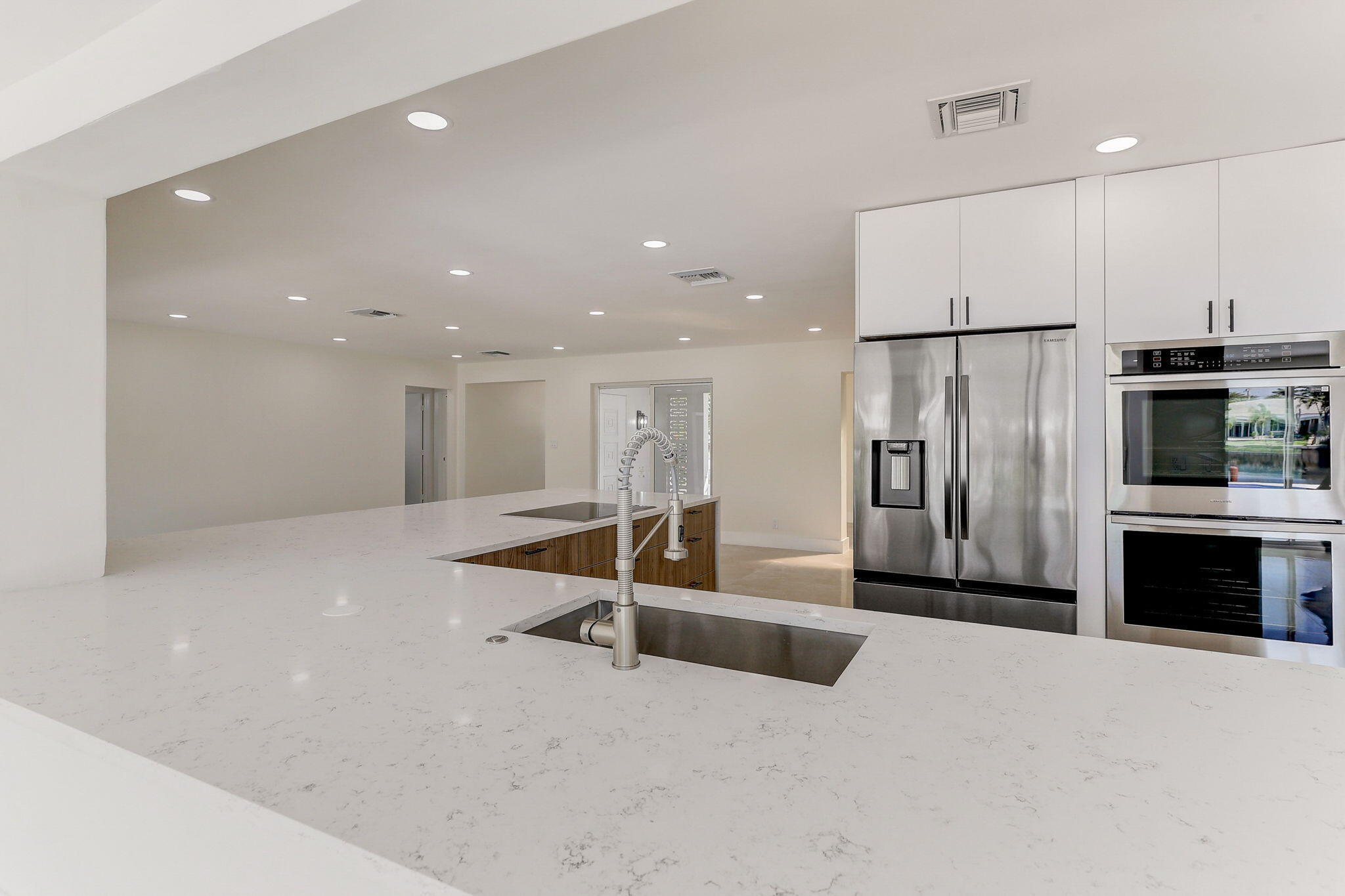 5591 NE 29th, Fort Lauderdale FL 33308