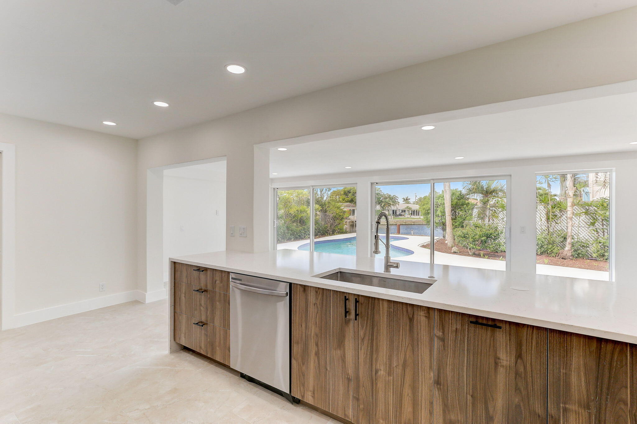 5591 NE 29th, Fort Lauderdale FL 33308