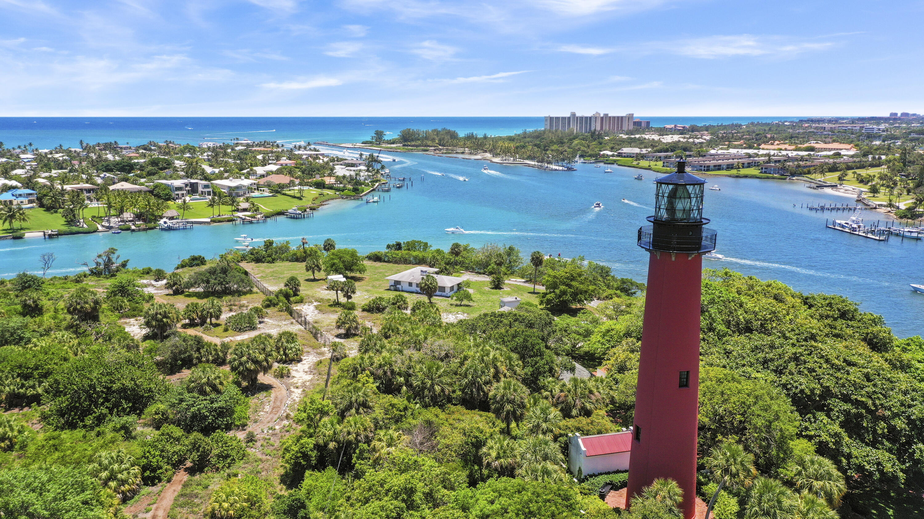 104 Lighthouse #H, Tequesta FL 33469