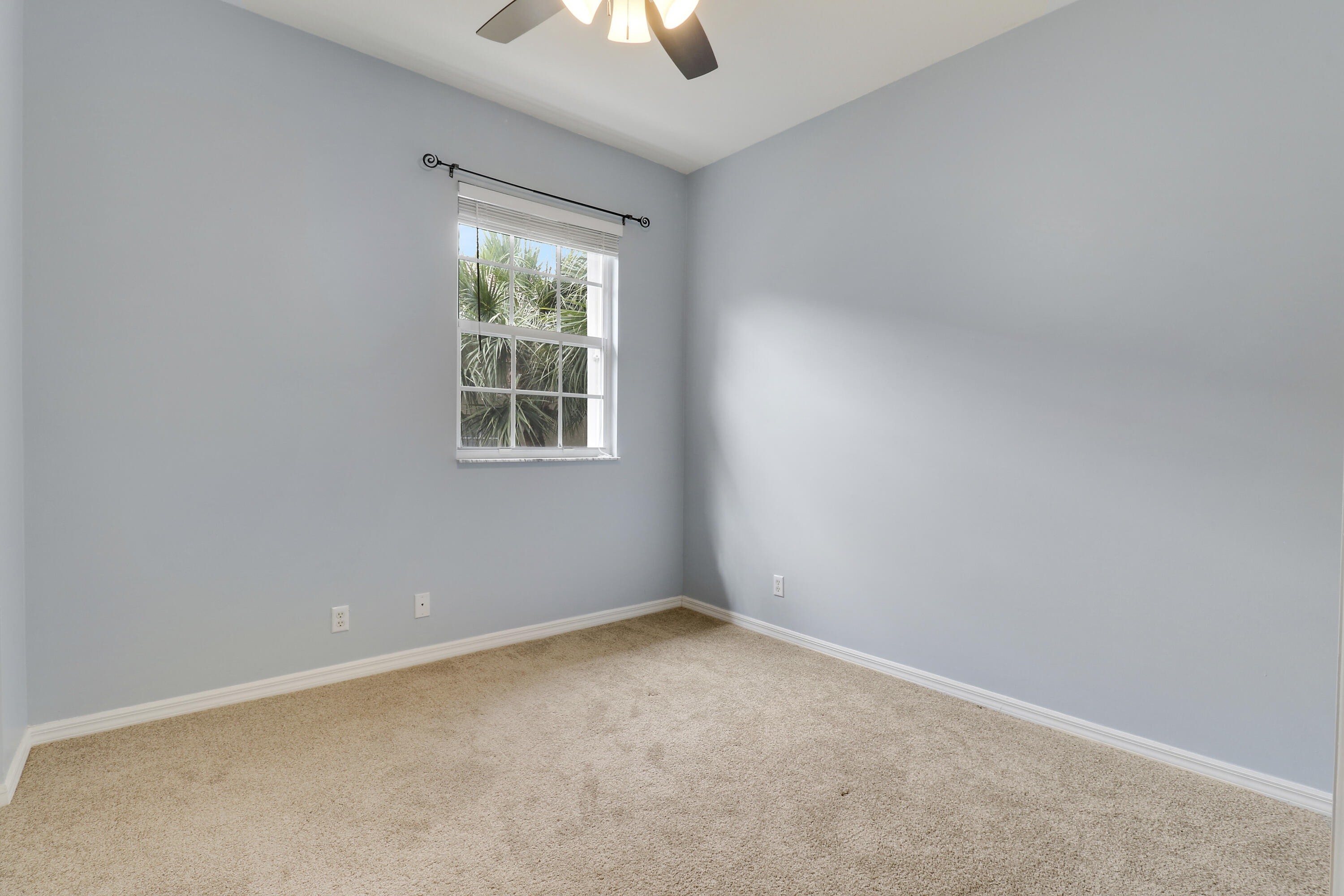 104 Lighthouse #H, Tequesta FL 33469