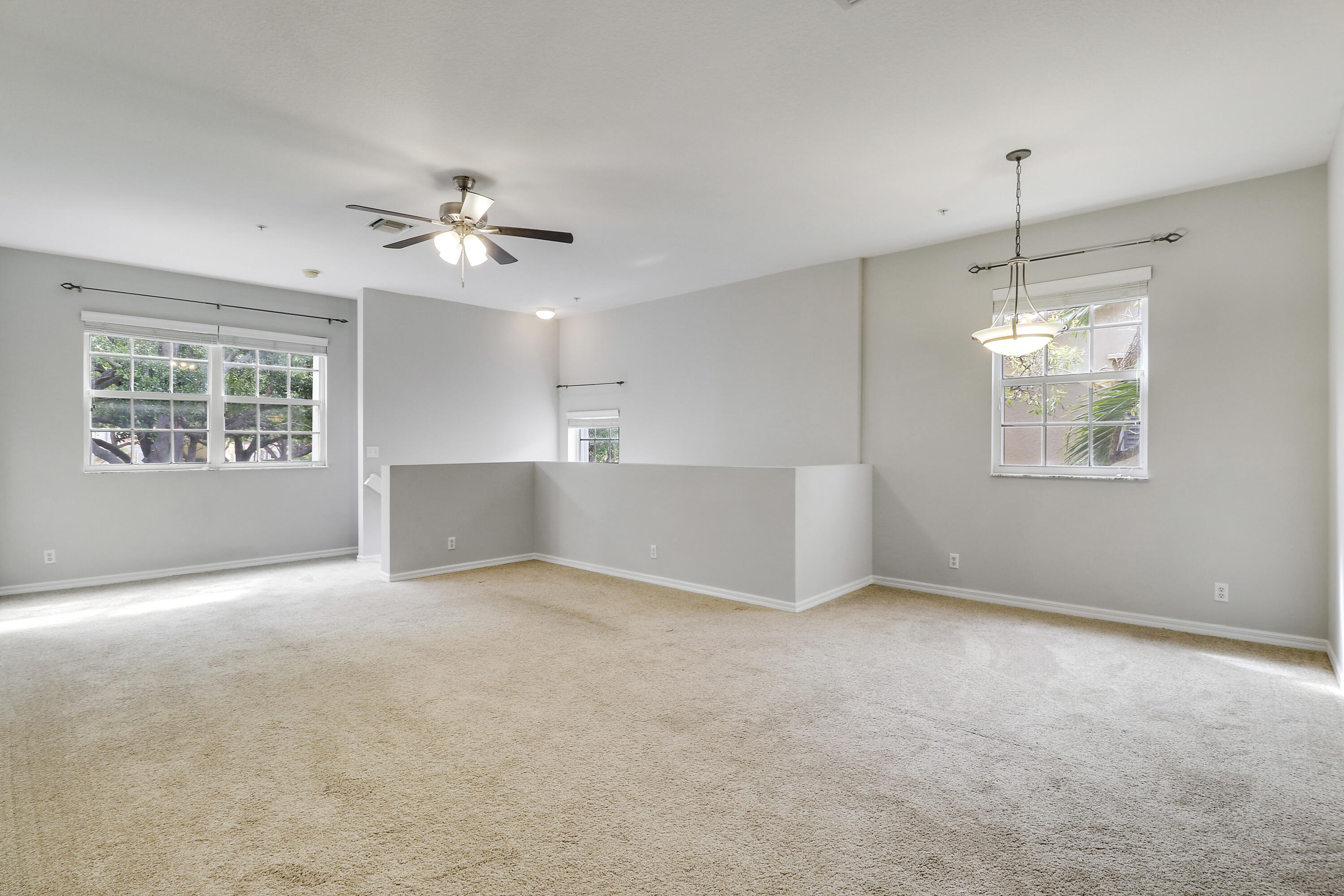 104 Lighthouse #H, Tequesta FL 33469