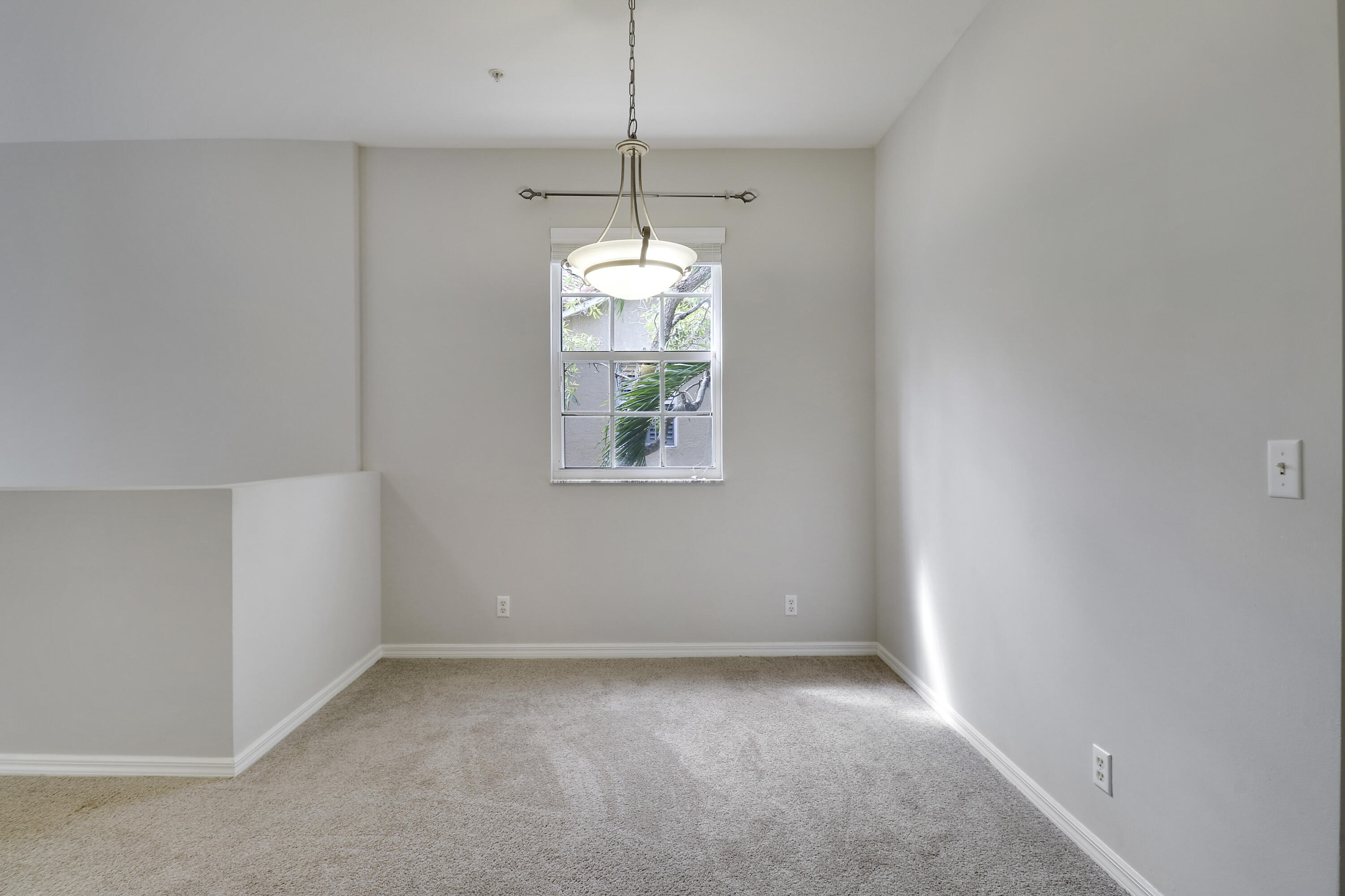 104 Lighthouse #H, Tequesta FL 33469