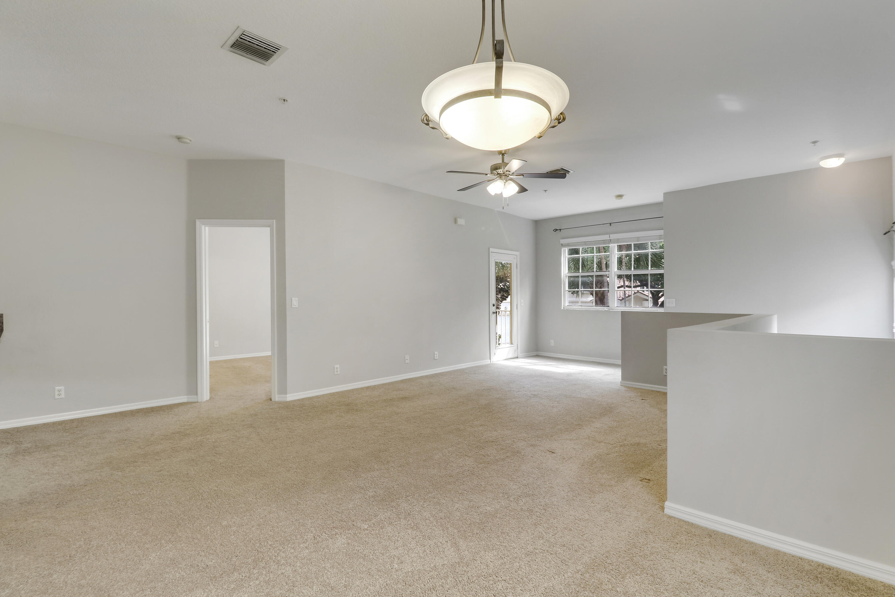 104 Lighthouse #H, Tequesta FL 33469