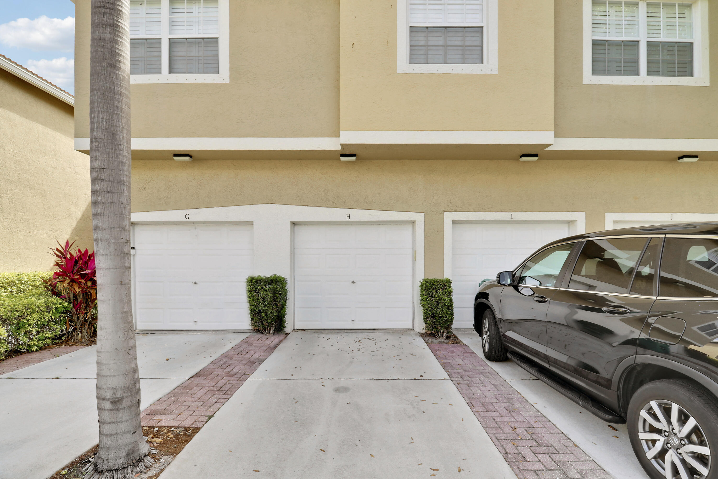 104 Lighthouse #H, Tequesta FL 33469