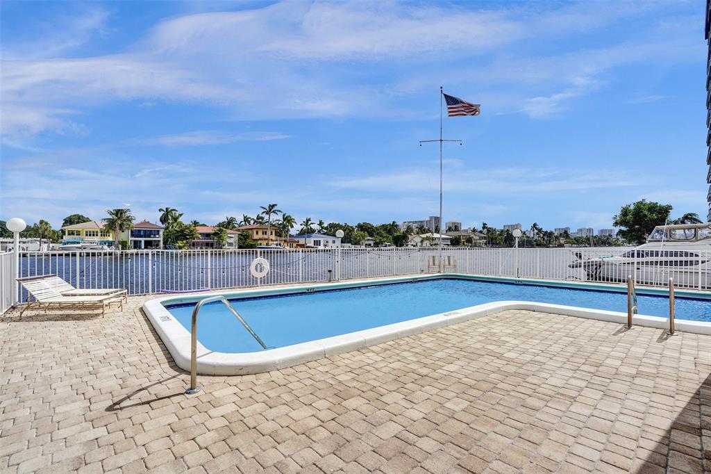 3100 NE 49th #702, Fort Lauderdale FL 33308