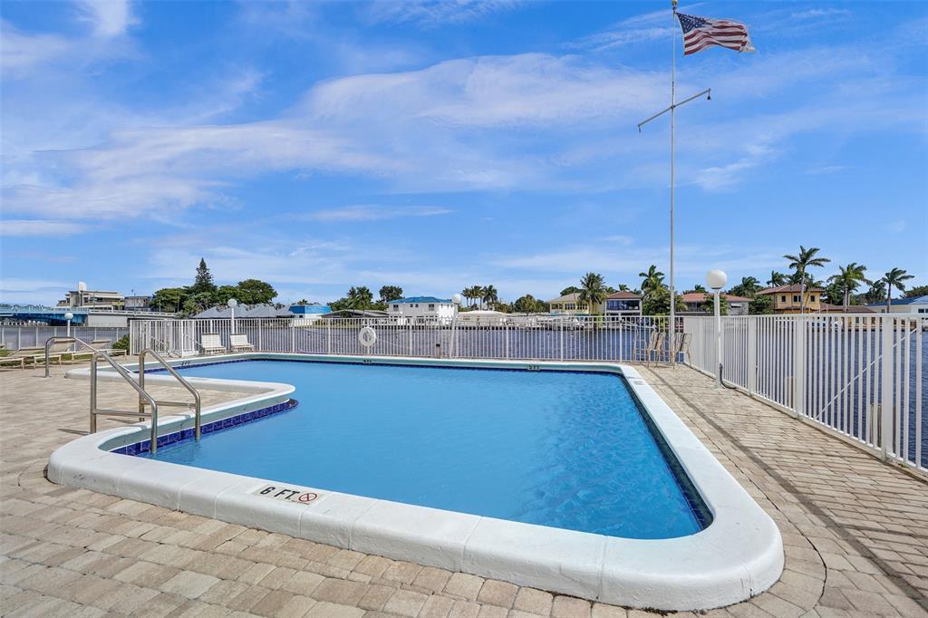 3100 NE 49th #702, Fort Lauderdale FL 33308