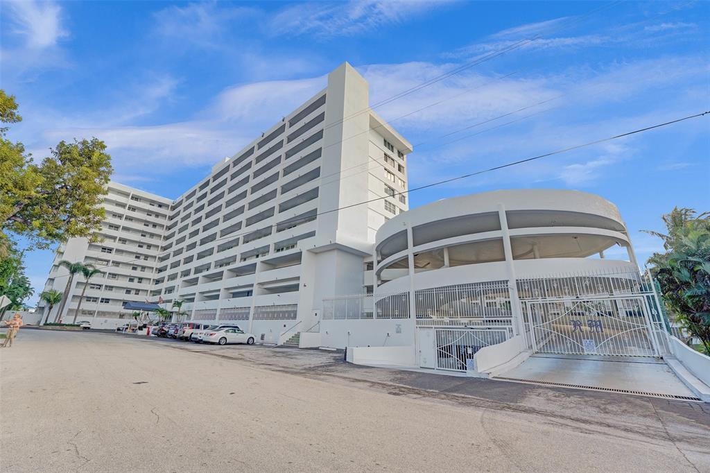 3100 NE 49th #702, Fort Lauderdale FL 33308