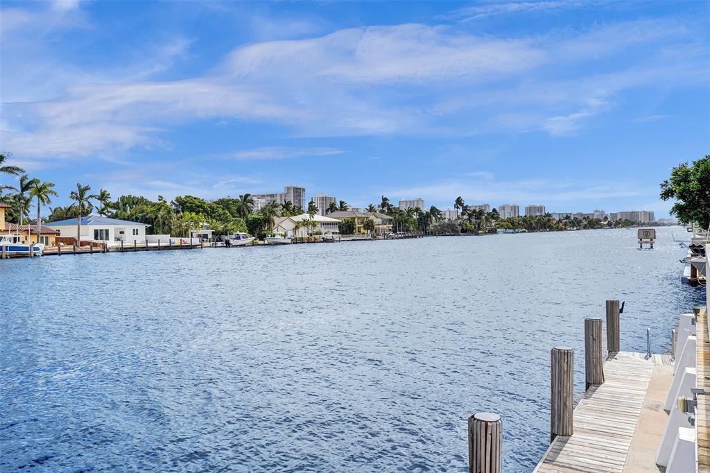 3100 NE 49th #702, Fort Lauderdale FL 33308