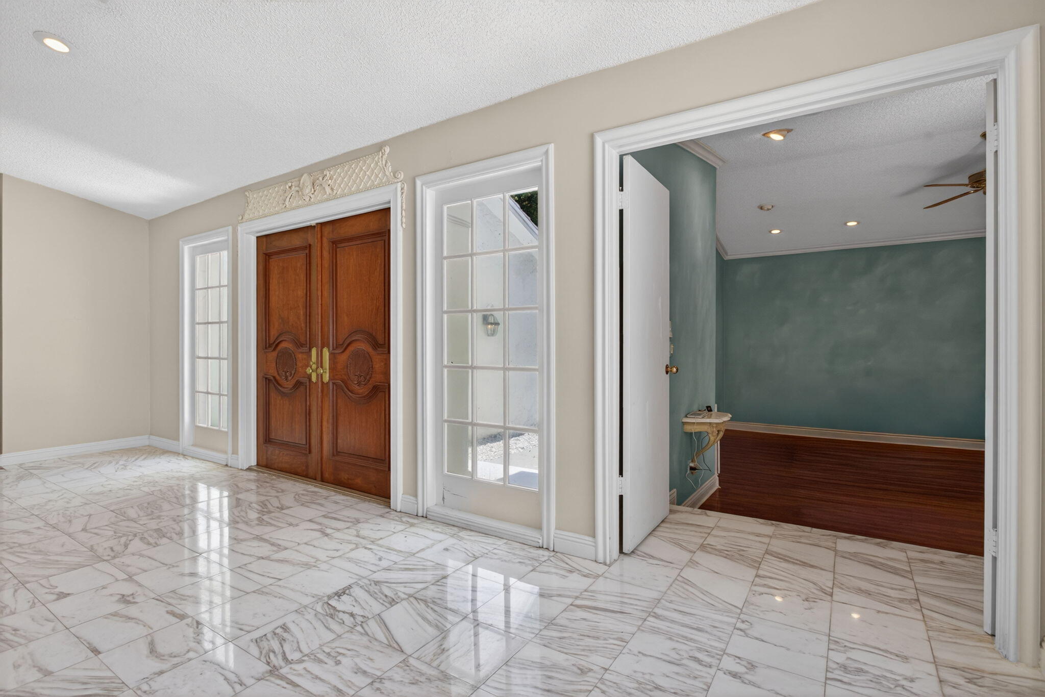 8725 Banyan, Tamarac FL 33321