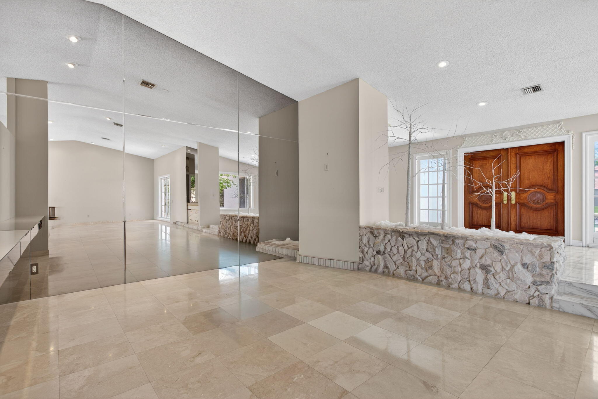 8725 Banyan, Tamarac FL 33321