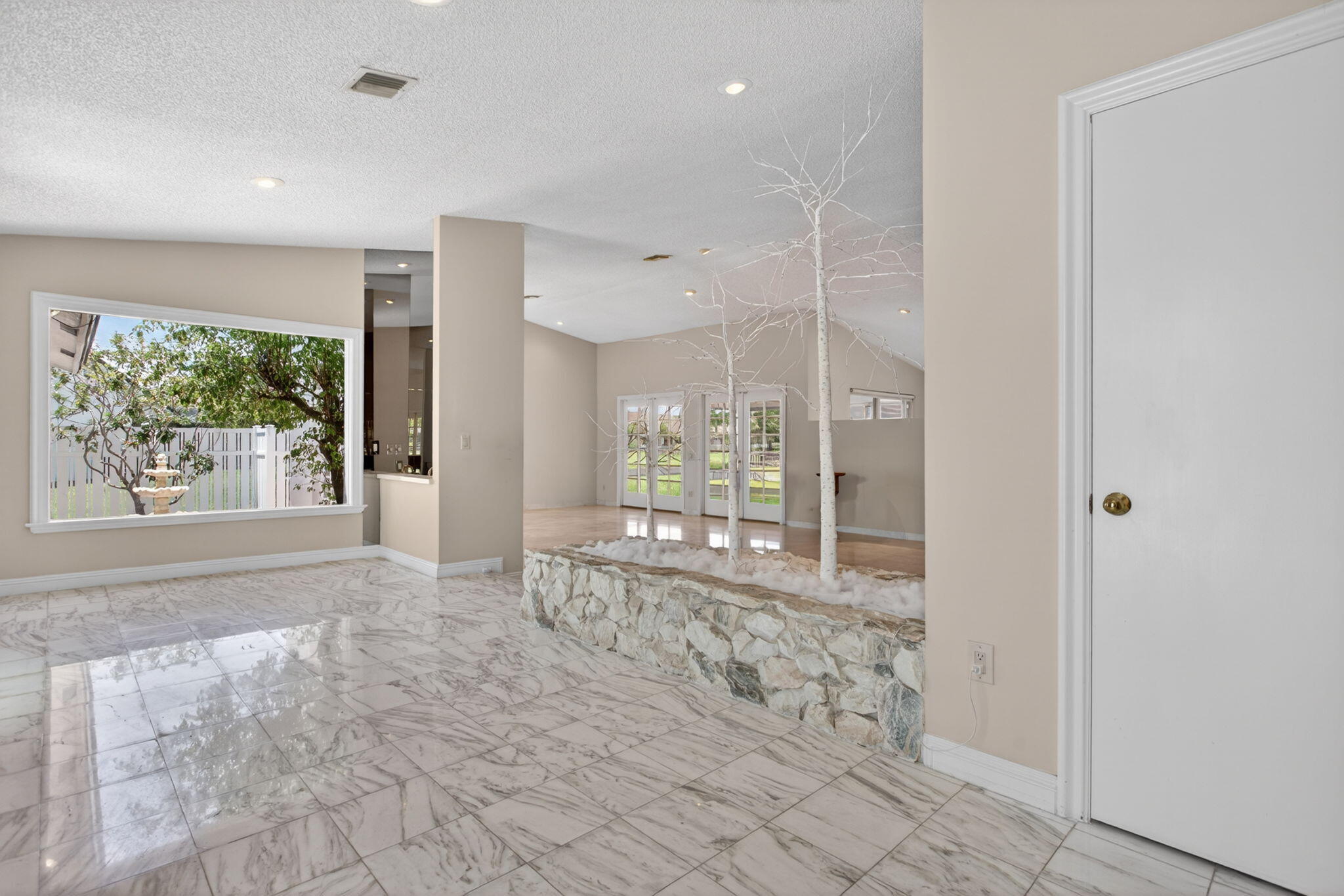 8725 Banyan, Tamarac FL 33321