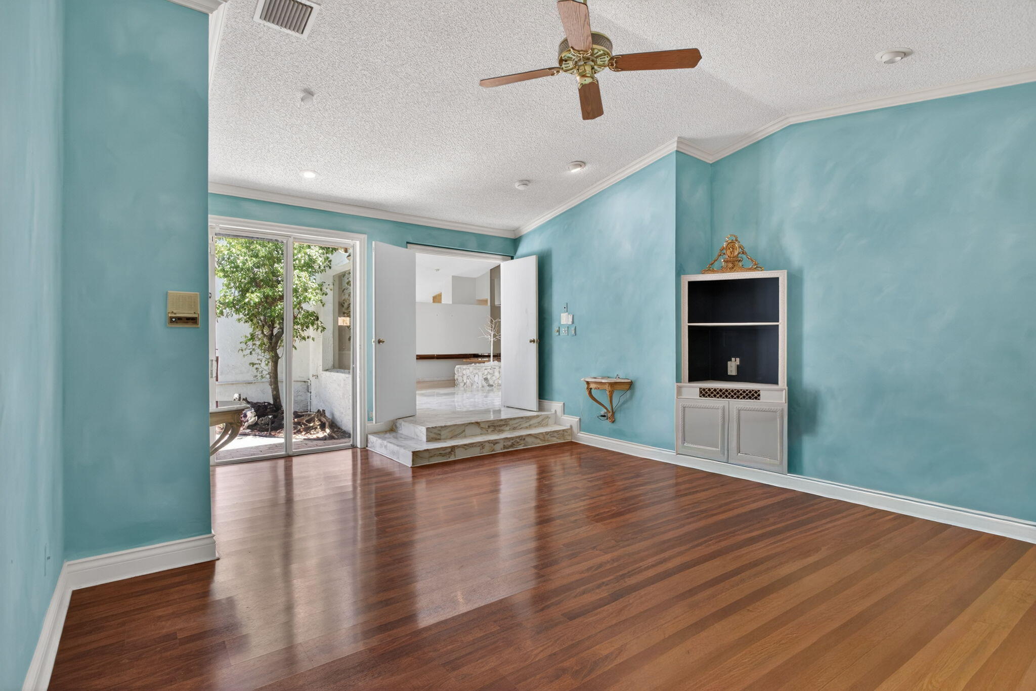 8725 Banyan, Tamarac FL 33321