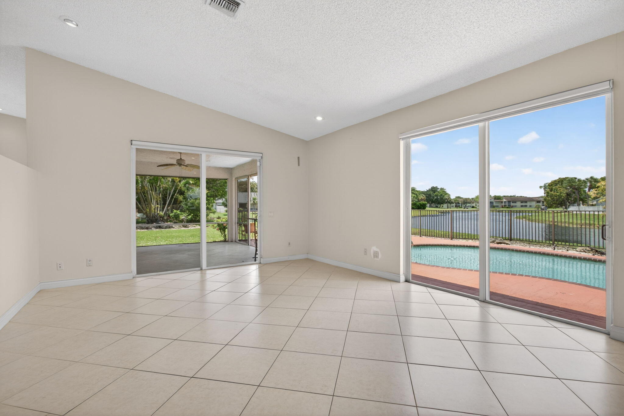 8725 Banyan, Tamarac FL 33321