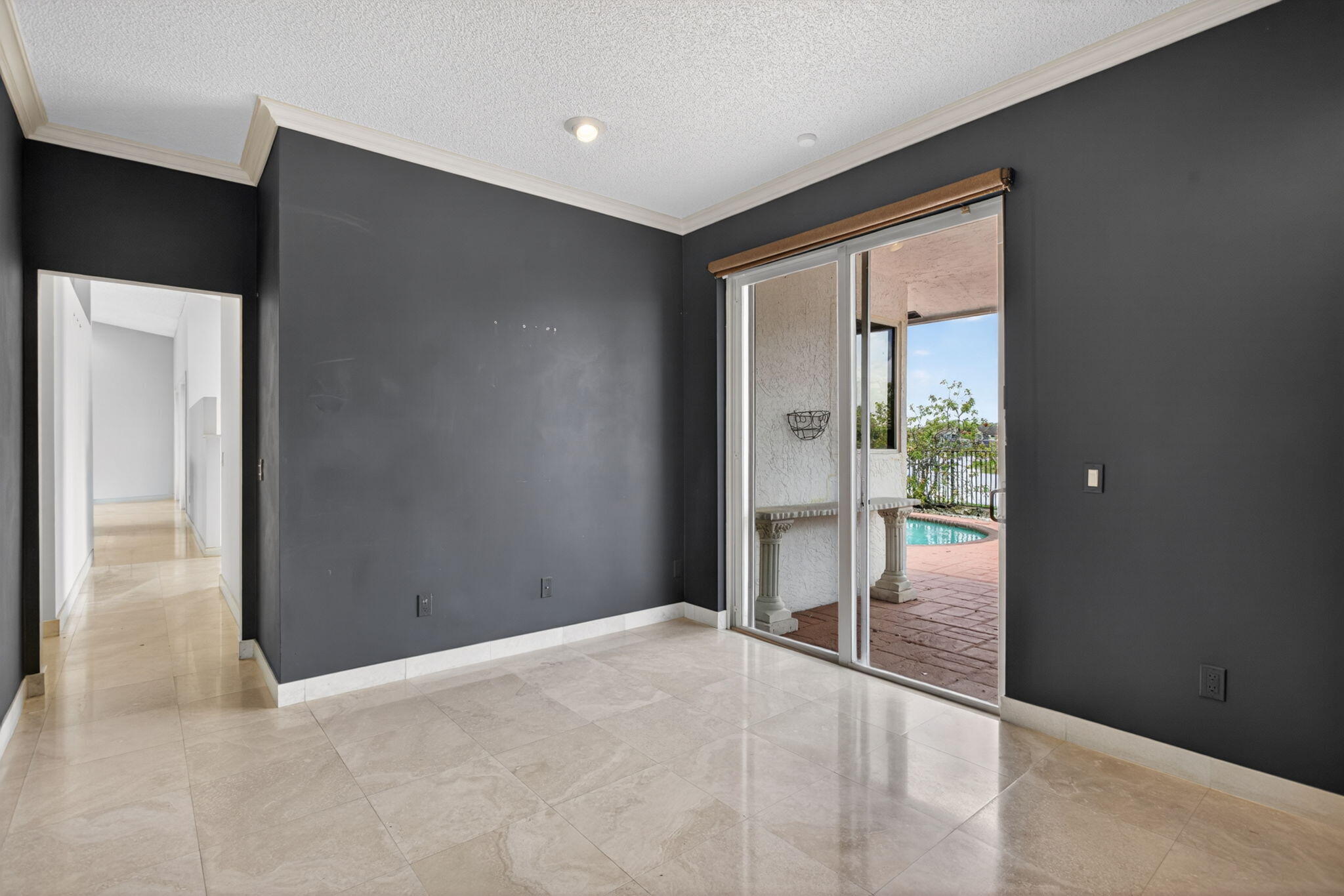 8725 Banyan, Tamarac FL 33321