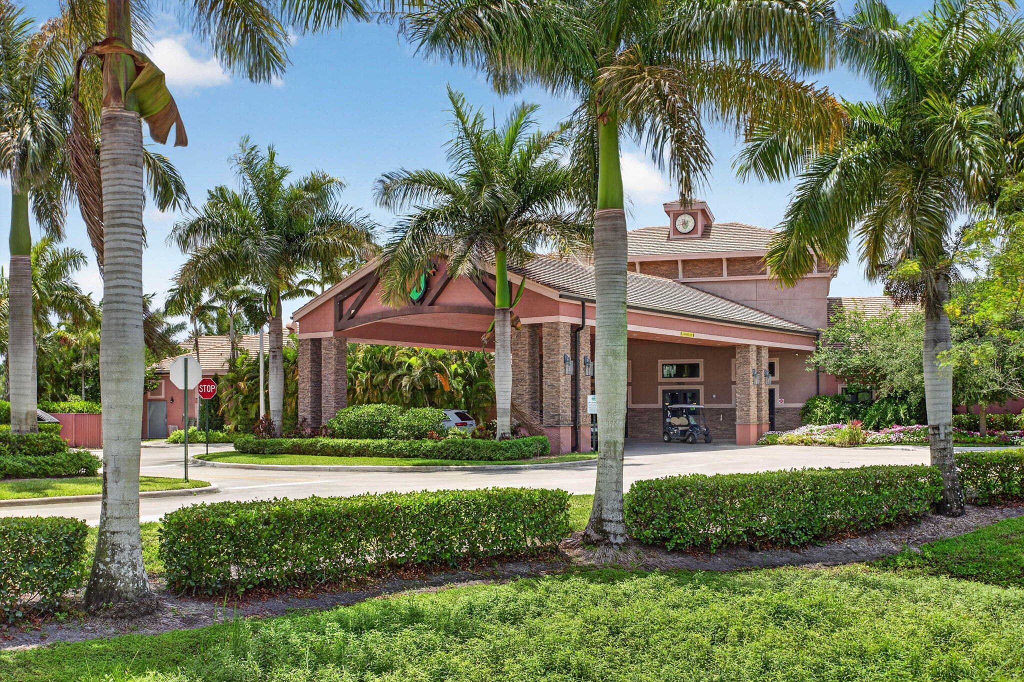 8725 Banyan, Tamarac FL 33321