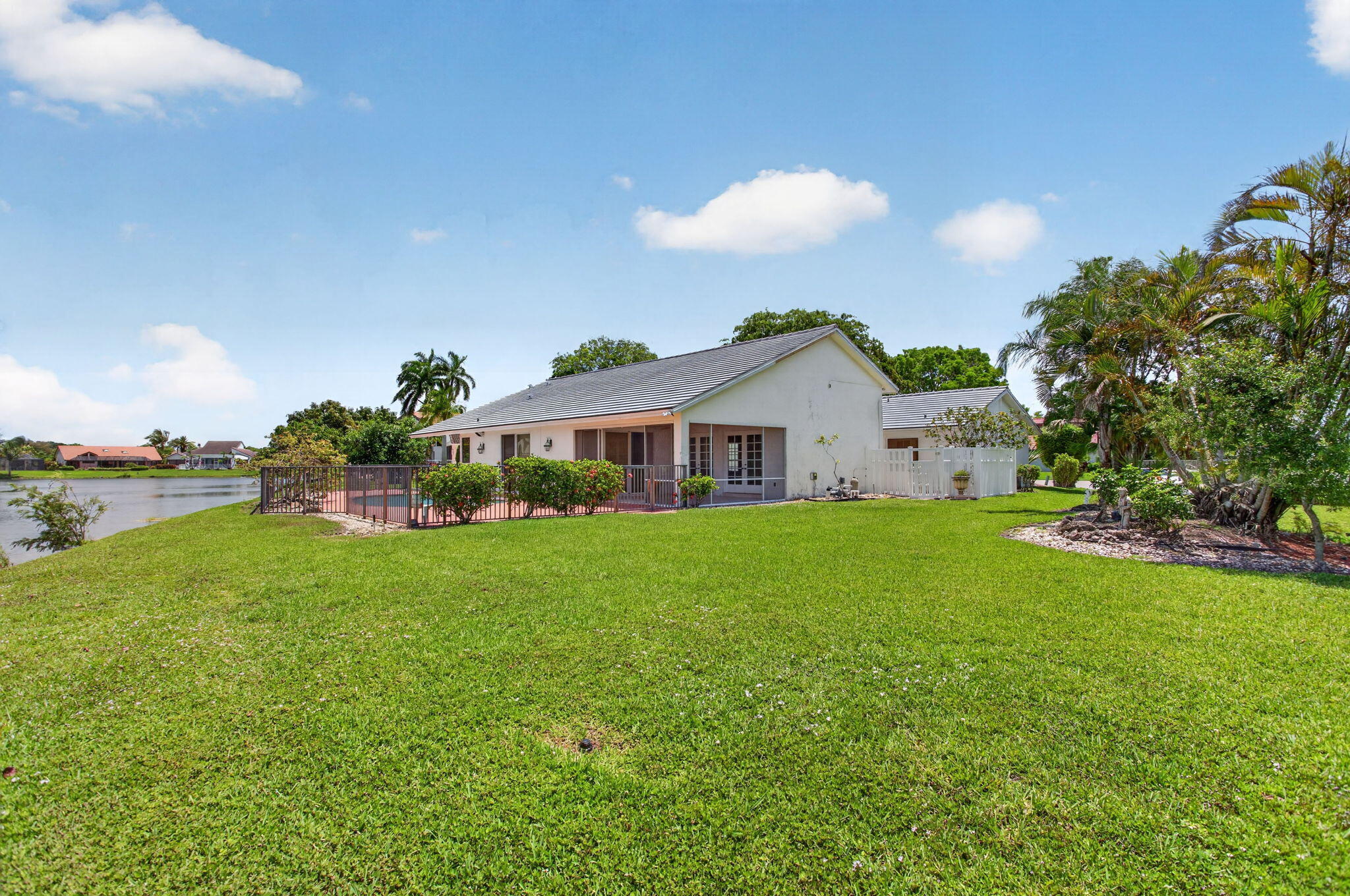 8725 Banyan, Tamarac FL 33321