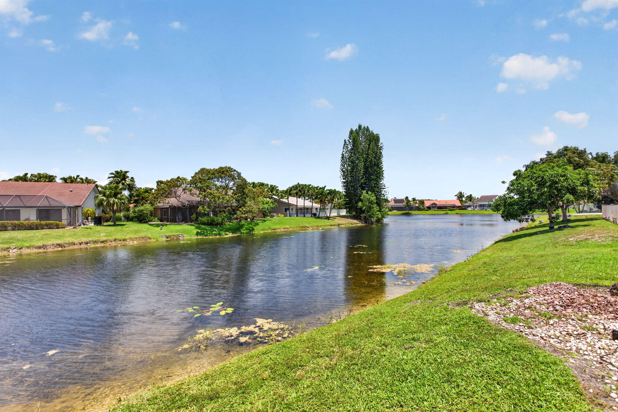 8725 Banyan, Tamarac FL 33321