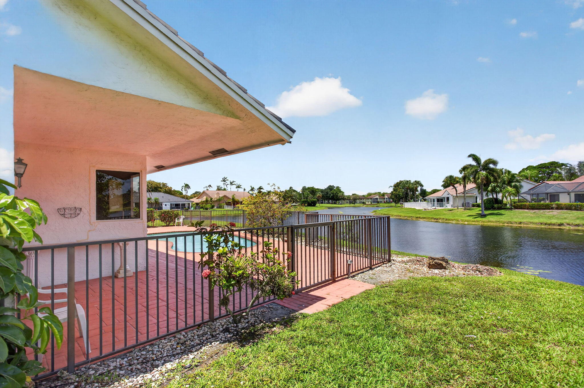 8725 Banyan, Tamarac FL 33321
