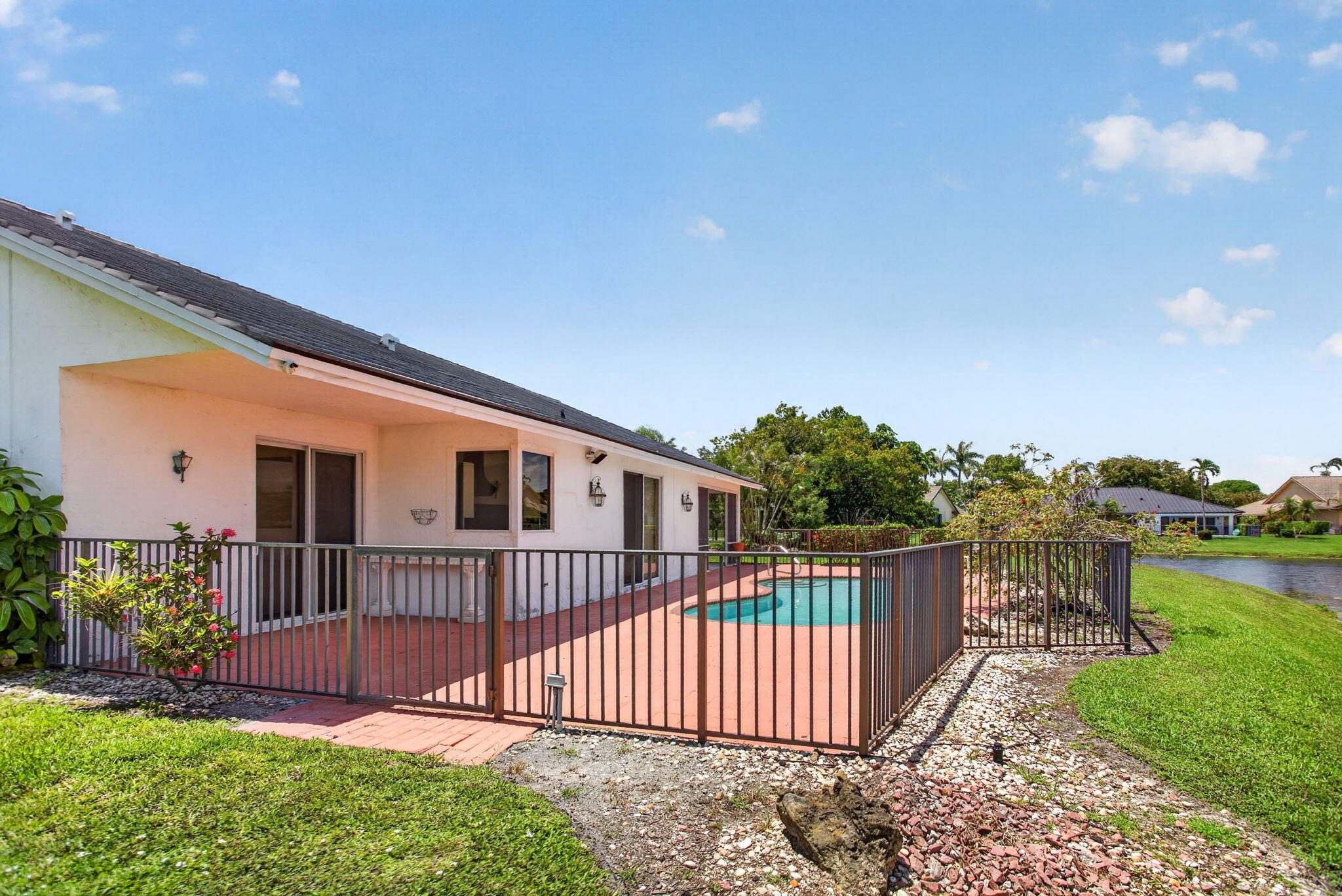 8725 Banyan, Tamarac FL 33321
