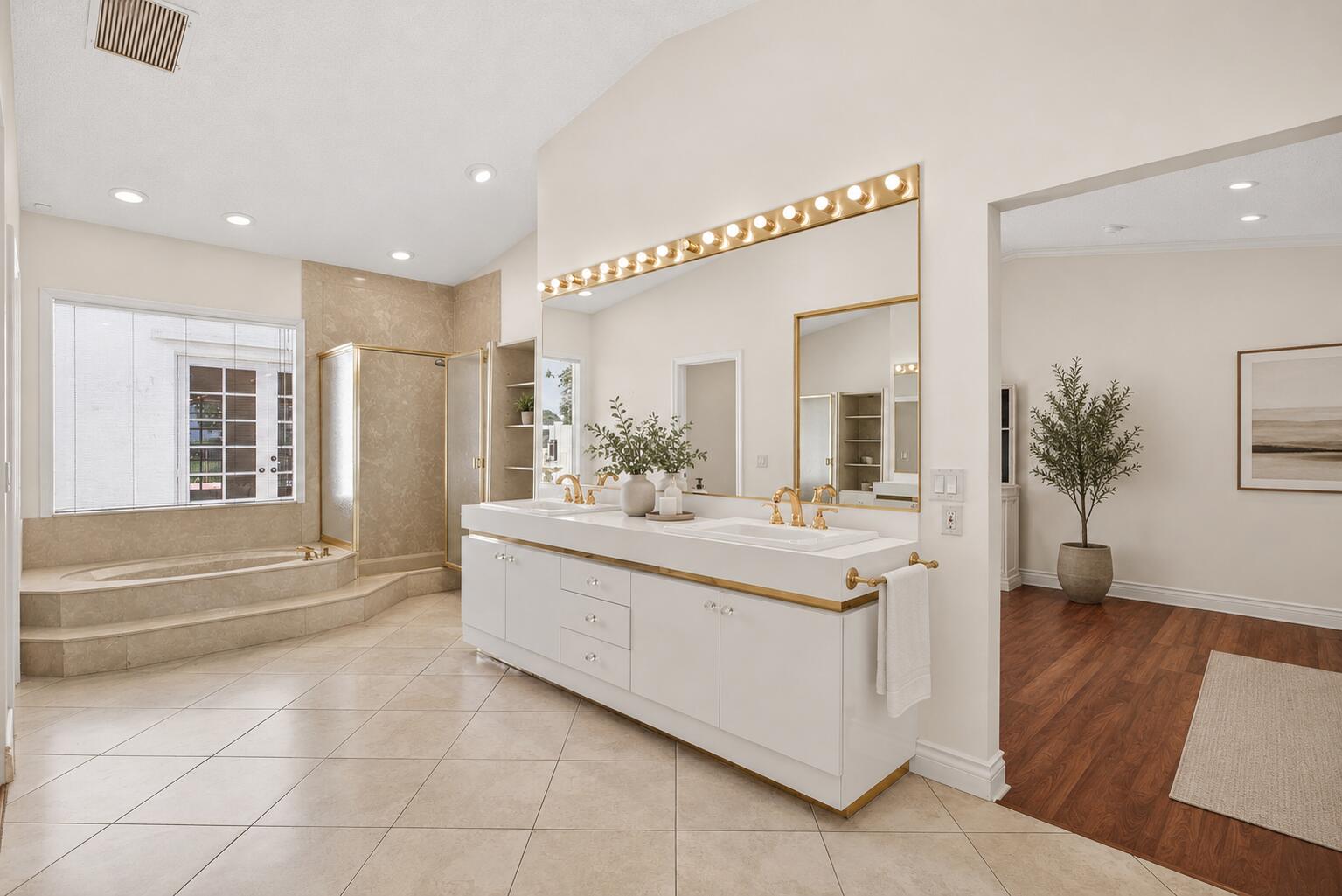 8725 Banyan, Tamarac FL 33321