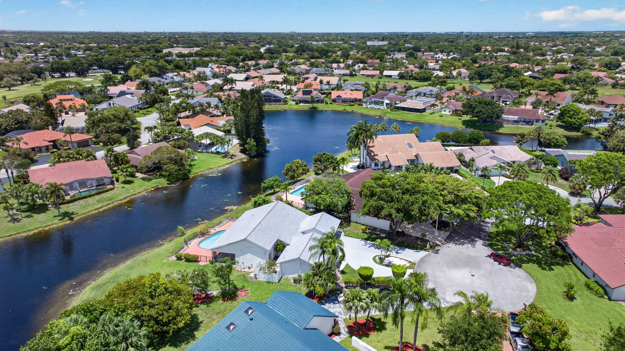 8725 Banyan, Tamarac FL 33321