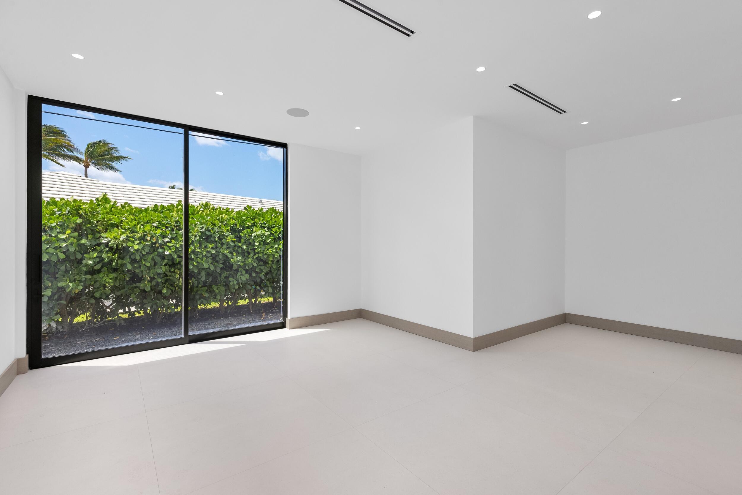 1351 Cocoanut, Boca Raton FL 33432