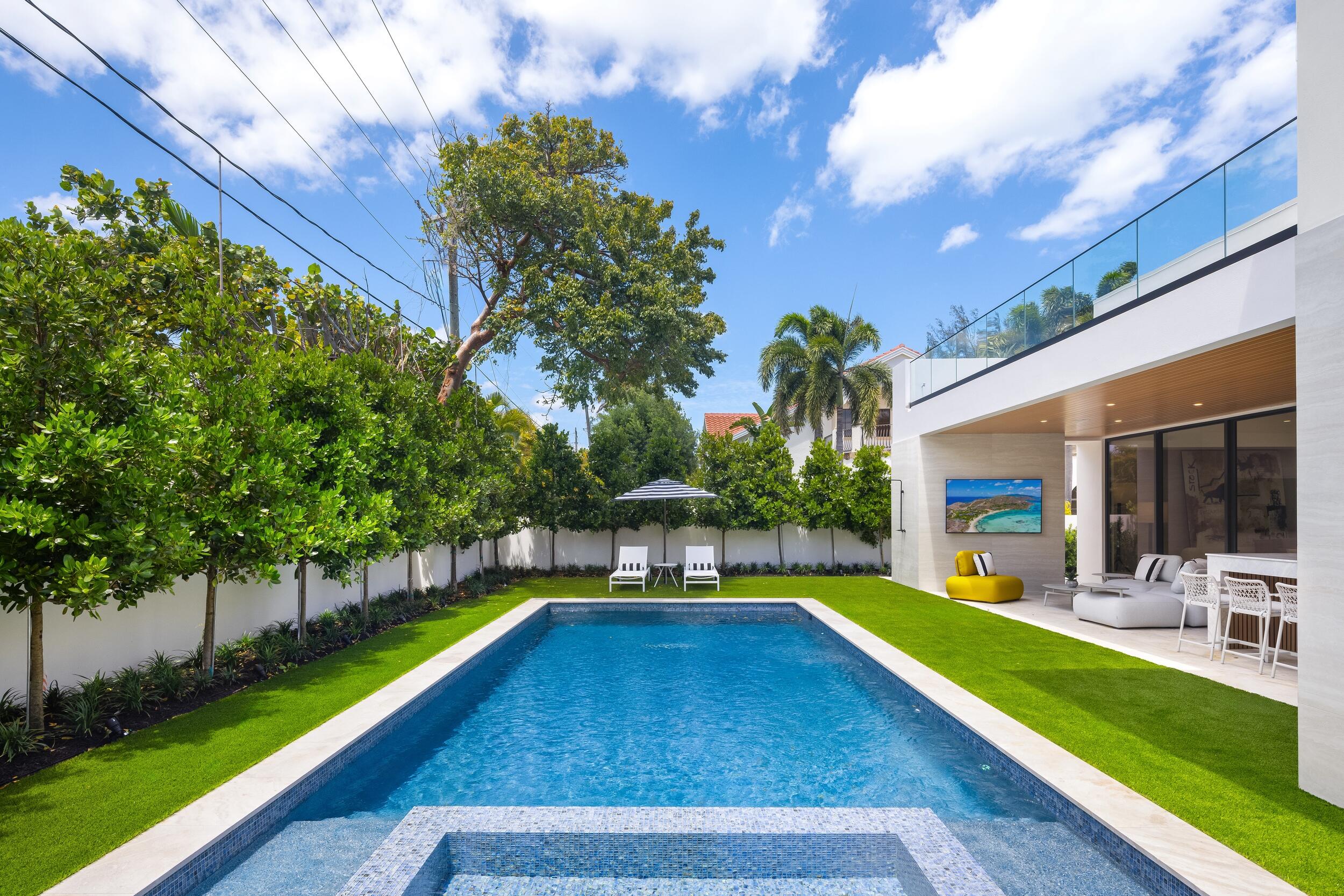 1351 Cocoanut, Boca Raton FL 33432