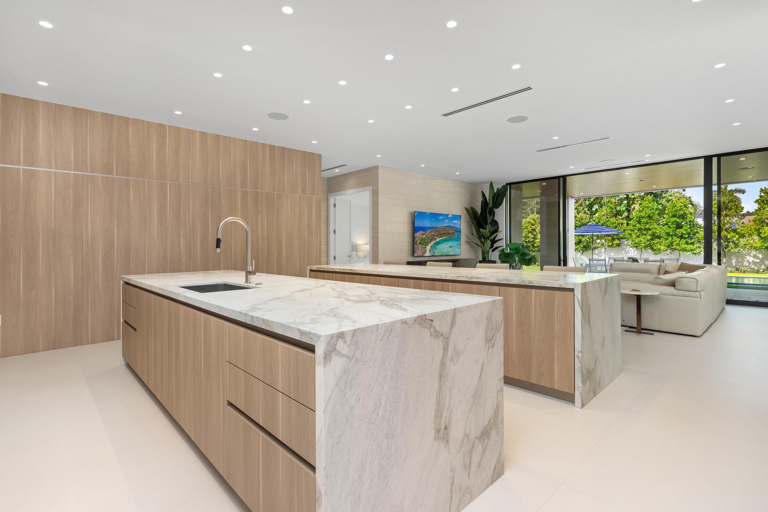 1351 Cocoanut, Boca Raton FL 33432
