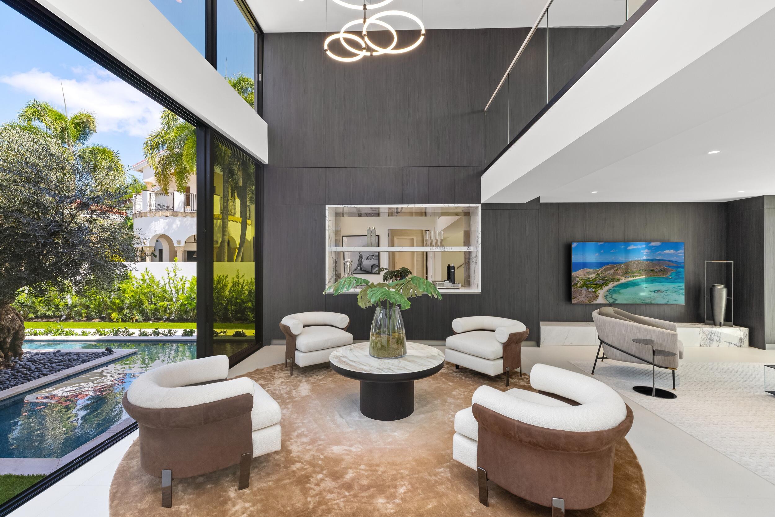 1351 Cocoanut, Boca Raton FL 33432